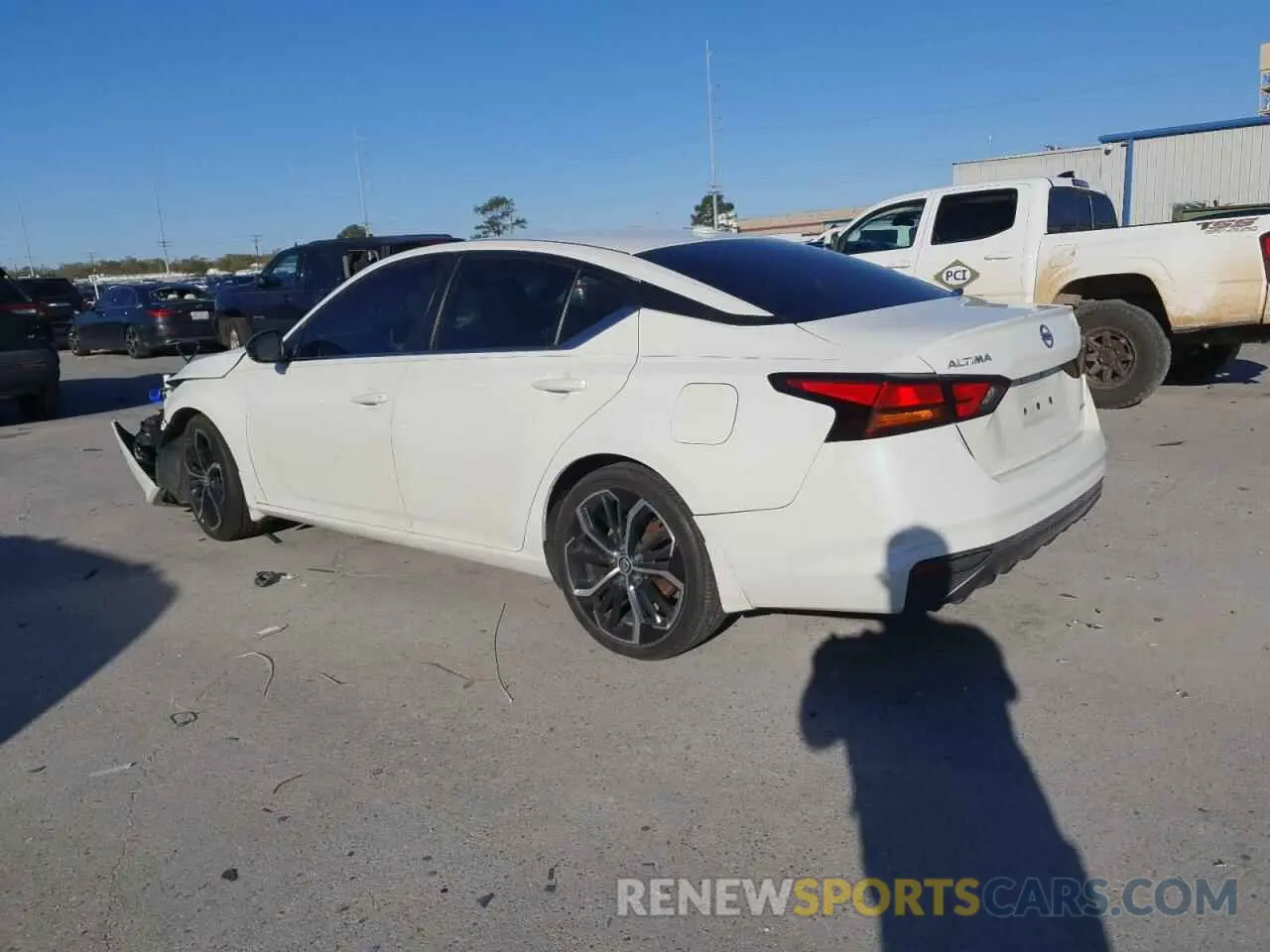 2 Photograph of a damaged car 1N4AL4CV0KC245074 NISSAN ALTIMA 2019