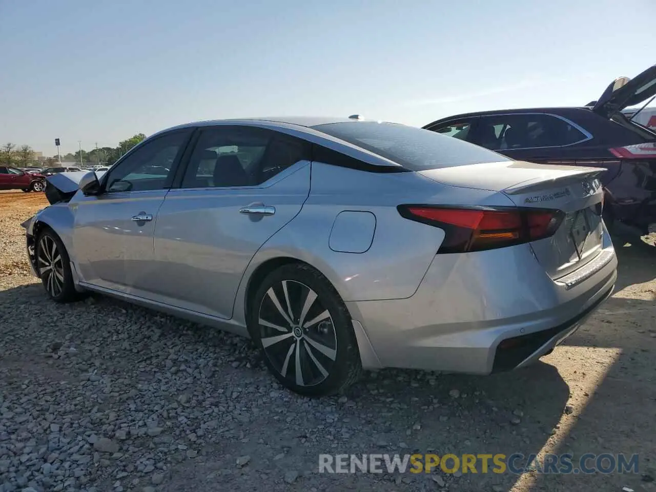 2 Photograph of a damaged car 1N4AL4FV2KC246836 NISSAN ALTIMA 2019