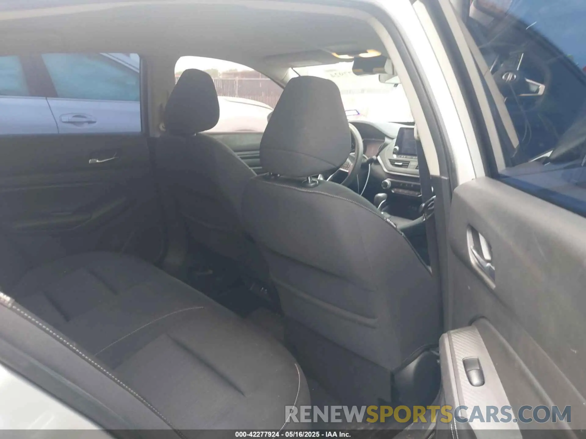 8 Фотография поврежденного автомобиля 1N4BL4BV0KC135227 NISSAN ALTIMA 2019