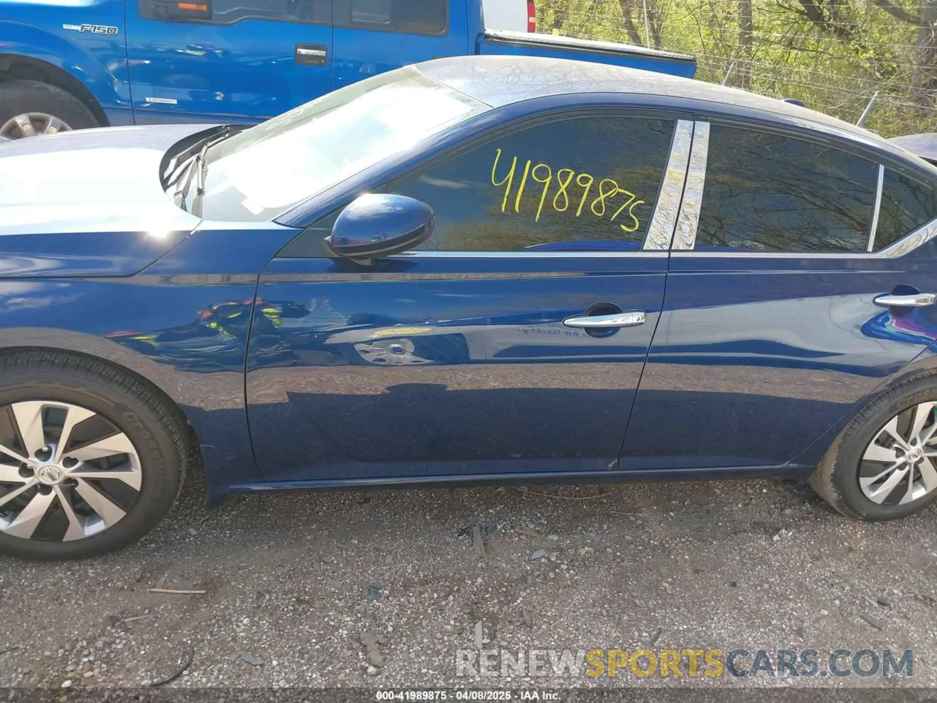 14 Photograph of a damaged car 1N4BL4BV0KC159821 NISSAN ALTIMA 2019