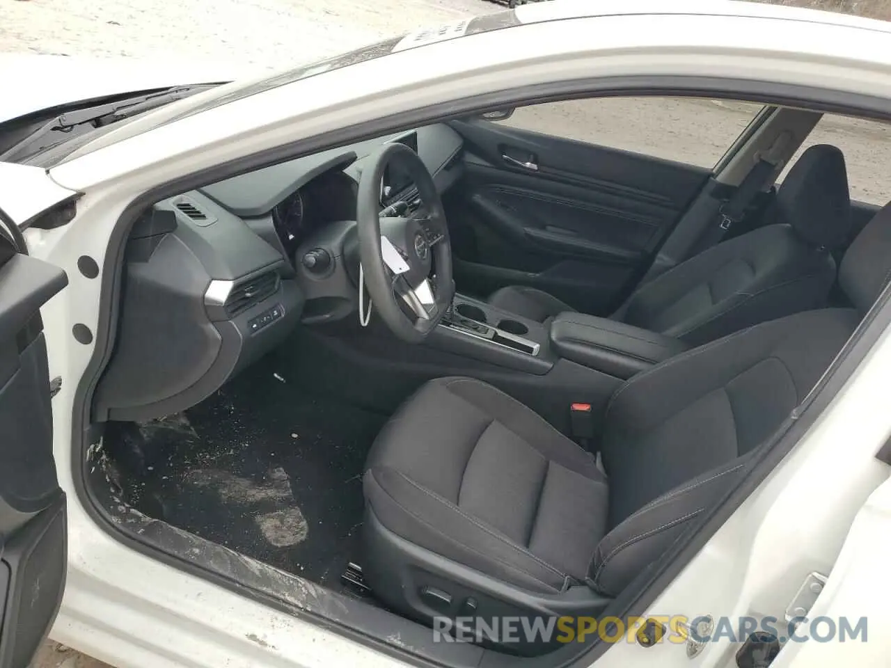 7 Photograph of a damaged car 1N4BL4BV0KC207950 NISSAN ALTIMA 2019