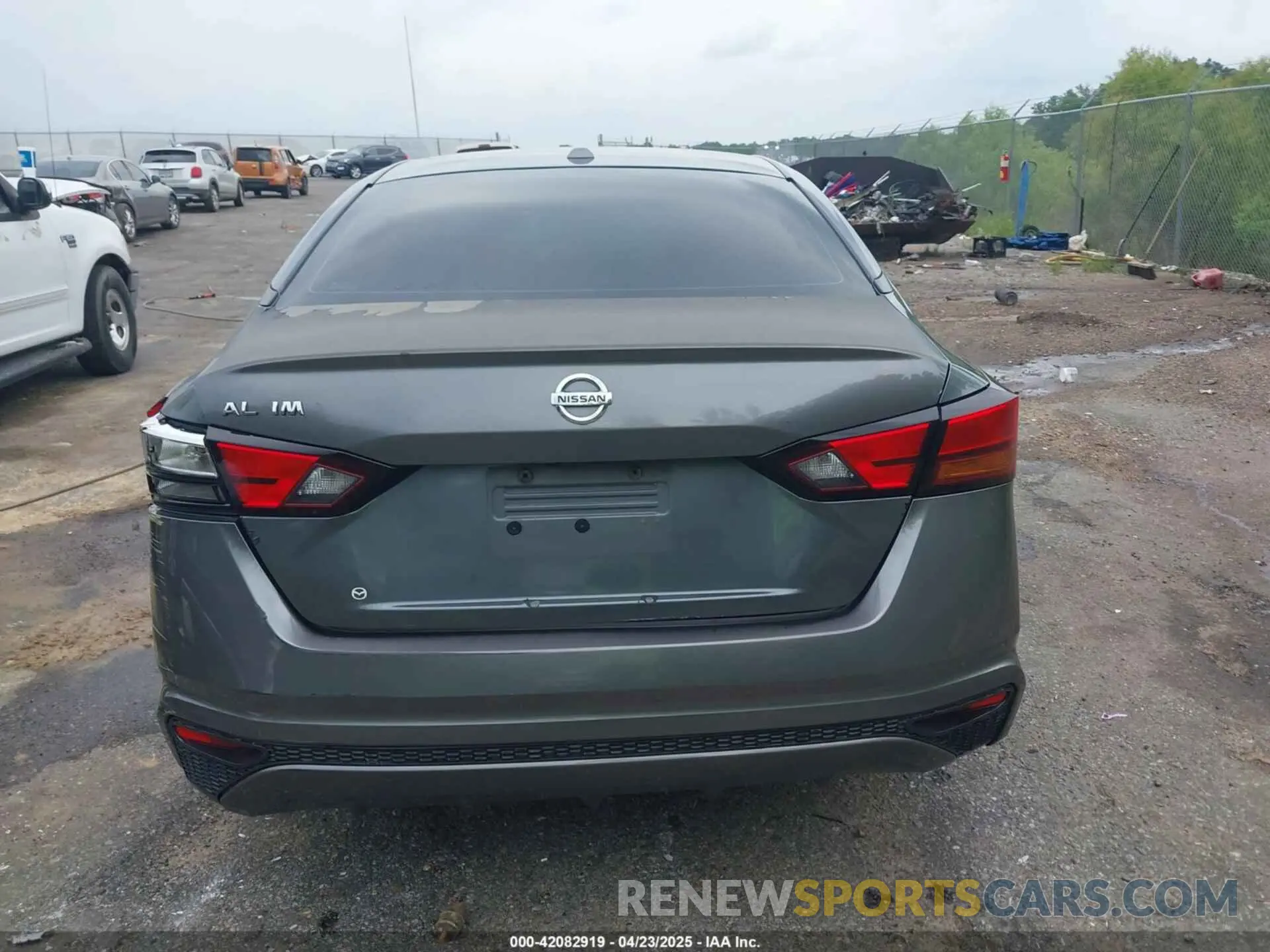 16 Фотография поврежденного автомобиля 1N4BL4BV0KC249440 NISSAN ALTIMA 2019