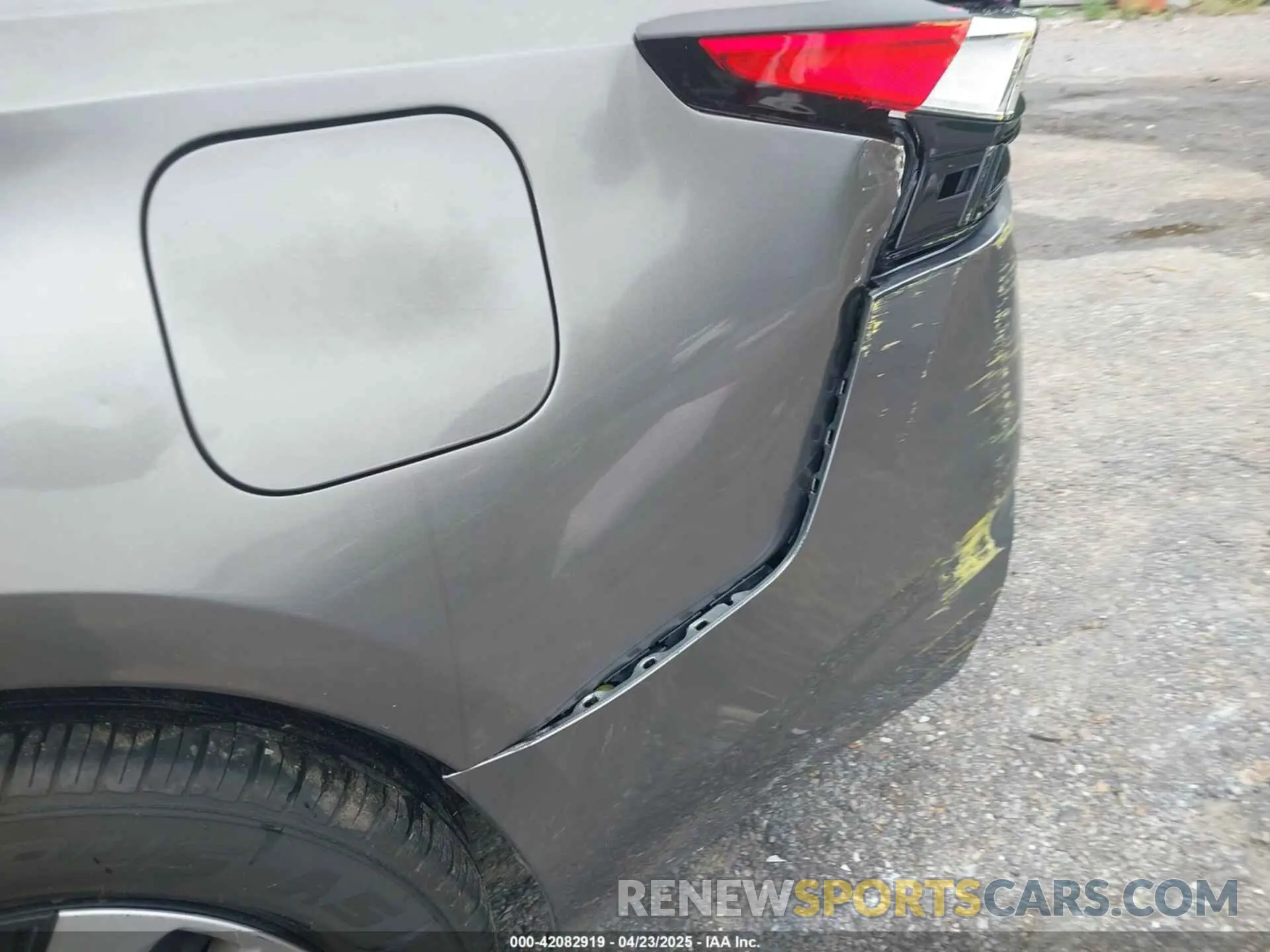 18 Фотография поврежденного автомобиля 1N4BL4BV0KC249440 NISSAN ALTIMA 2019