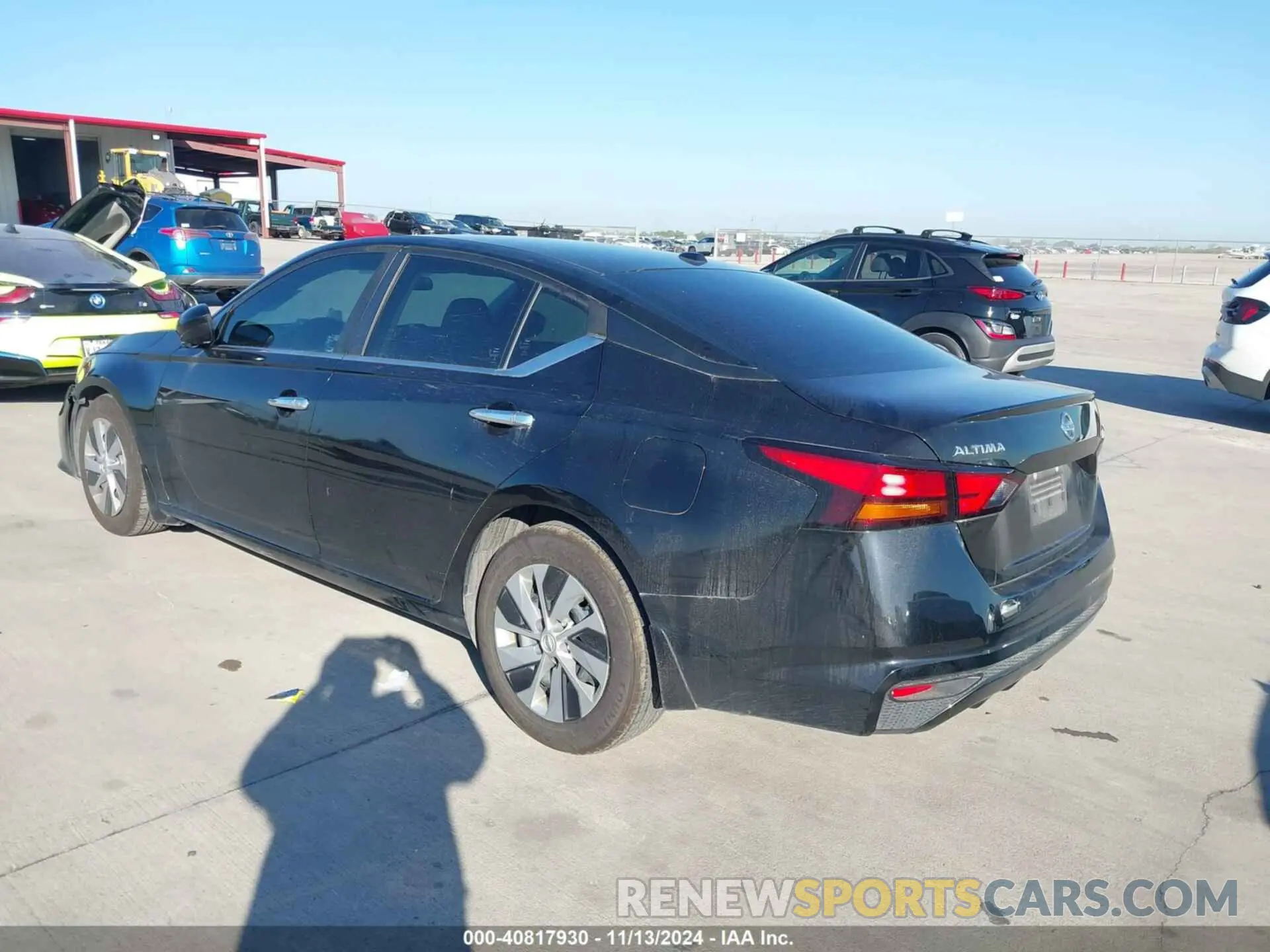 3 Photograph of a damaged car 1N4BL4BV0KN326697 NISSAN ALTIMA 2019