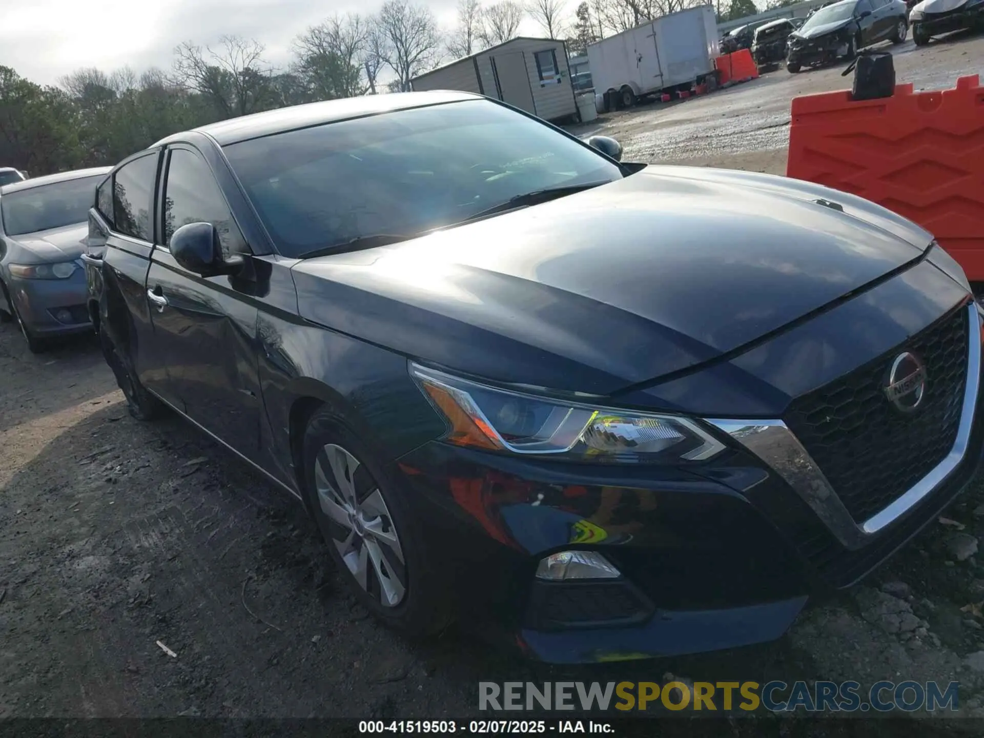 1 Photograph of a damaged car 1N4BL4BV0KN328384 NISSAN ALTIMA 2019