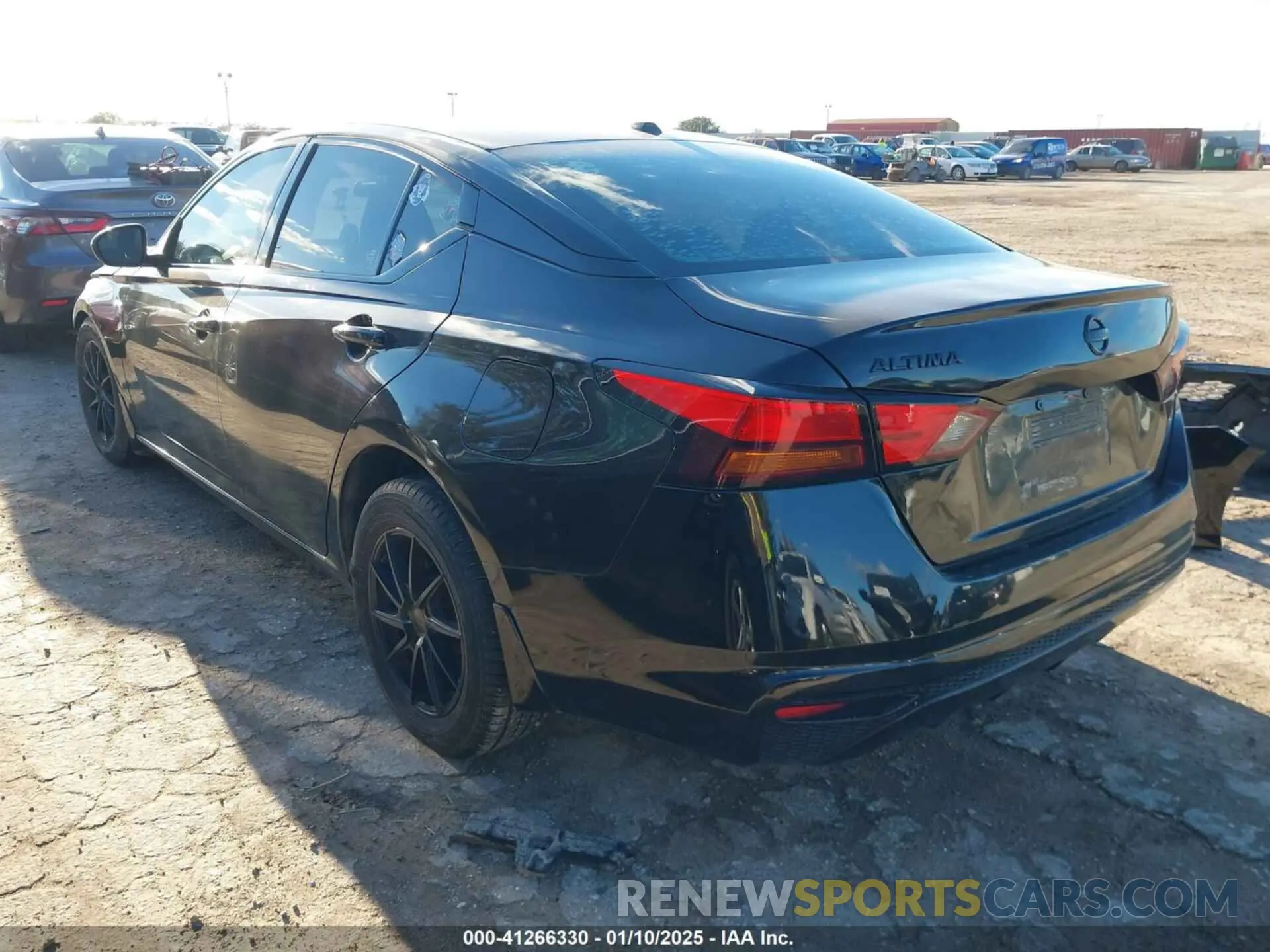 3 Photograph of a damaged car 1N4BL4BV1KC103953 NISSAN ALTIMA 2019
