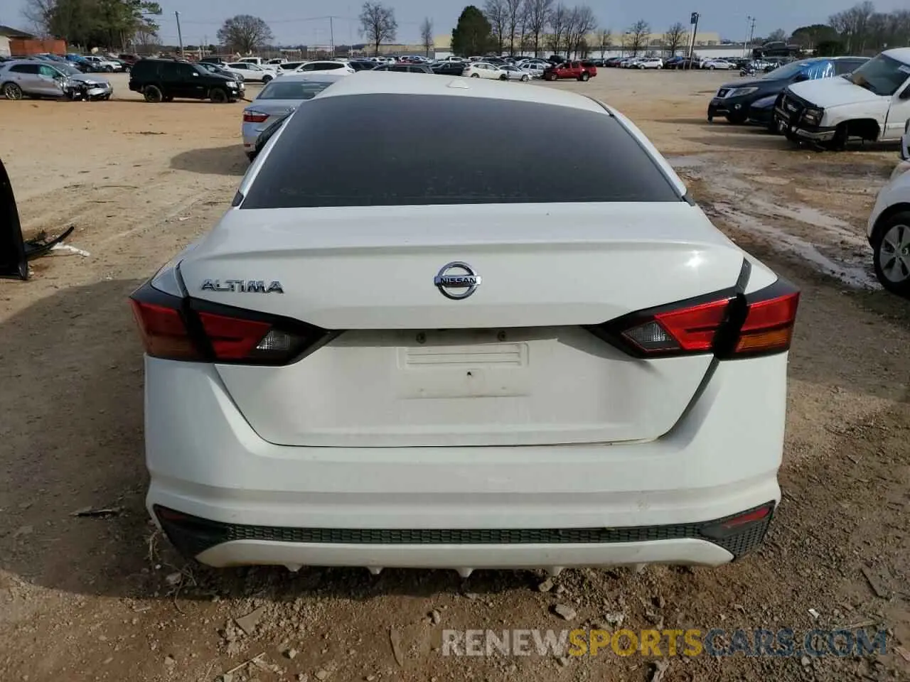 6 Photograph of a damaged car 1N4BL4BV1KC114161 NISSAN ALTIMA 2019