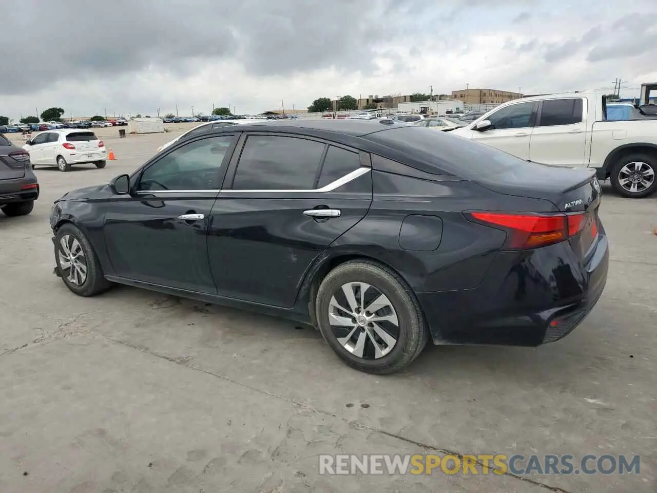 2 Photograph of a damaged car 1N4BL4BV1KC159925 NISSAN ALTIMA 2019