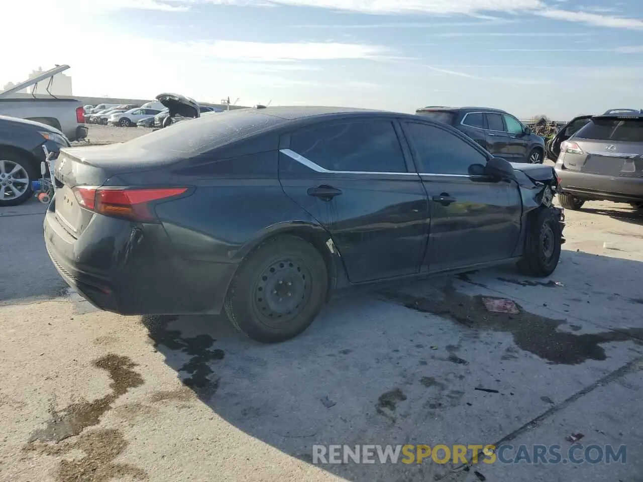 3 Photograph of a damaged car 1N4BL4BV1KC233182 NISSAN ALTIMA 2019