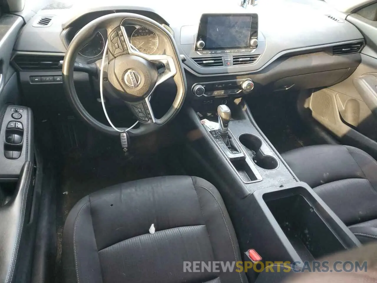 8 Photograph of a damaged car 1N4BL4BV1KC233182 NISSAN ALTIMA 2019