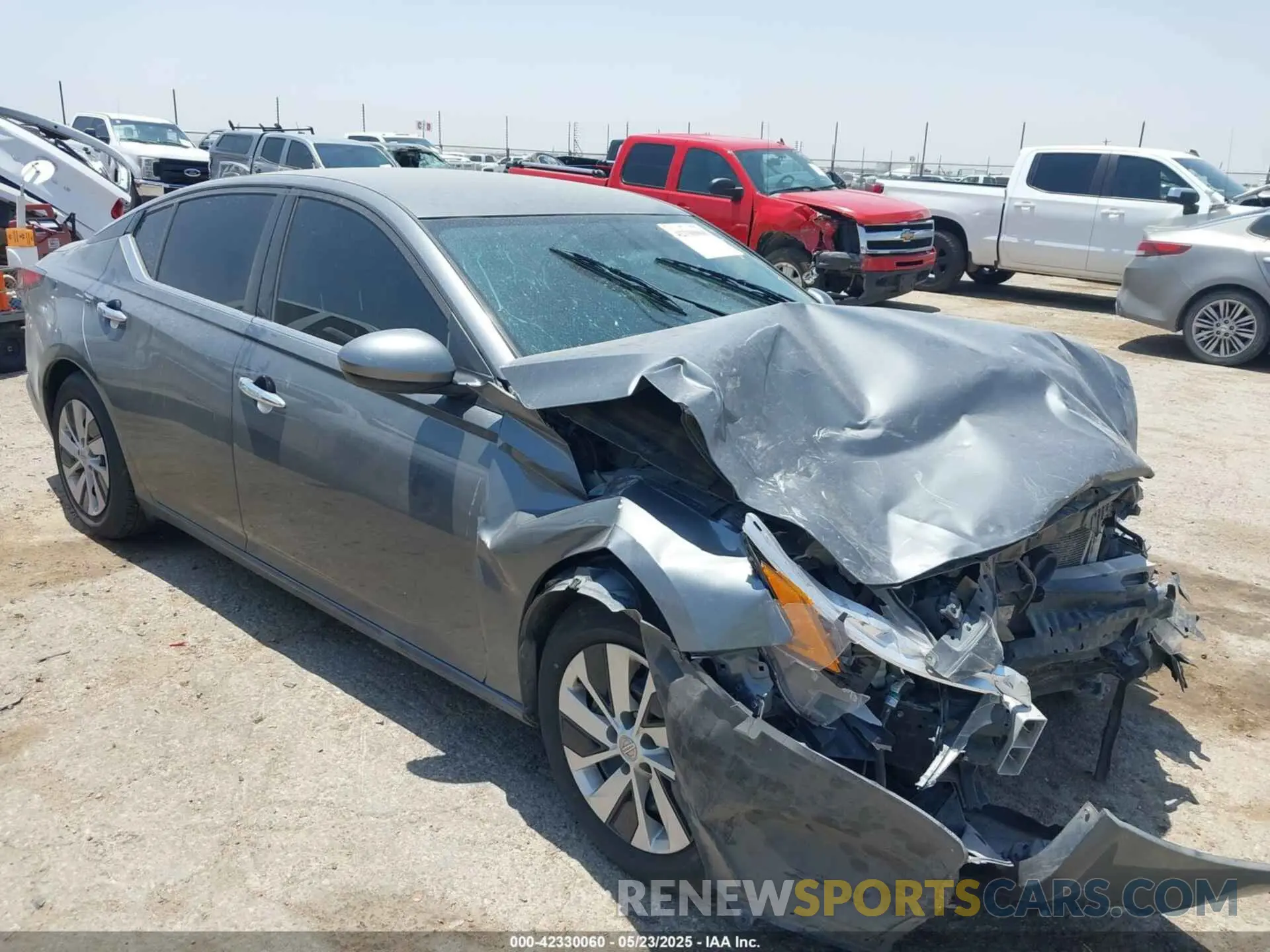 1 Photograph of a damaged car 1N4BL4BV1KC234574 NISSAN ALTIMA 2019