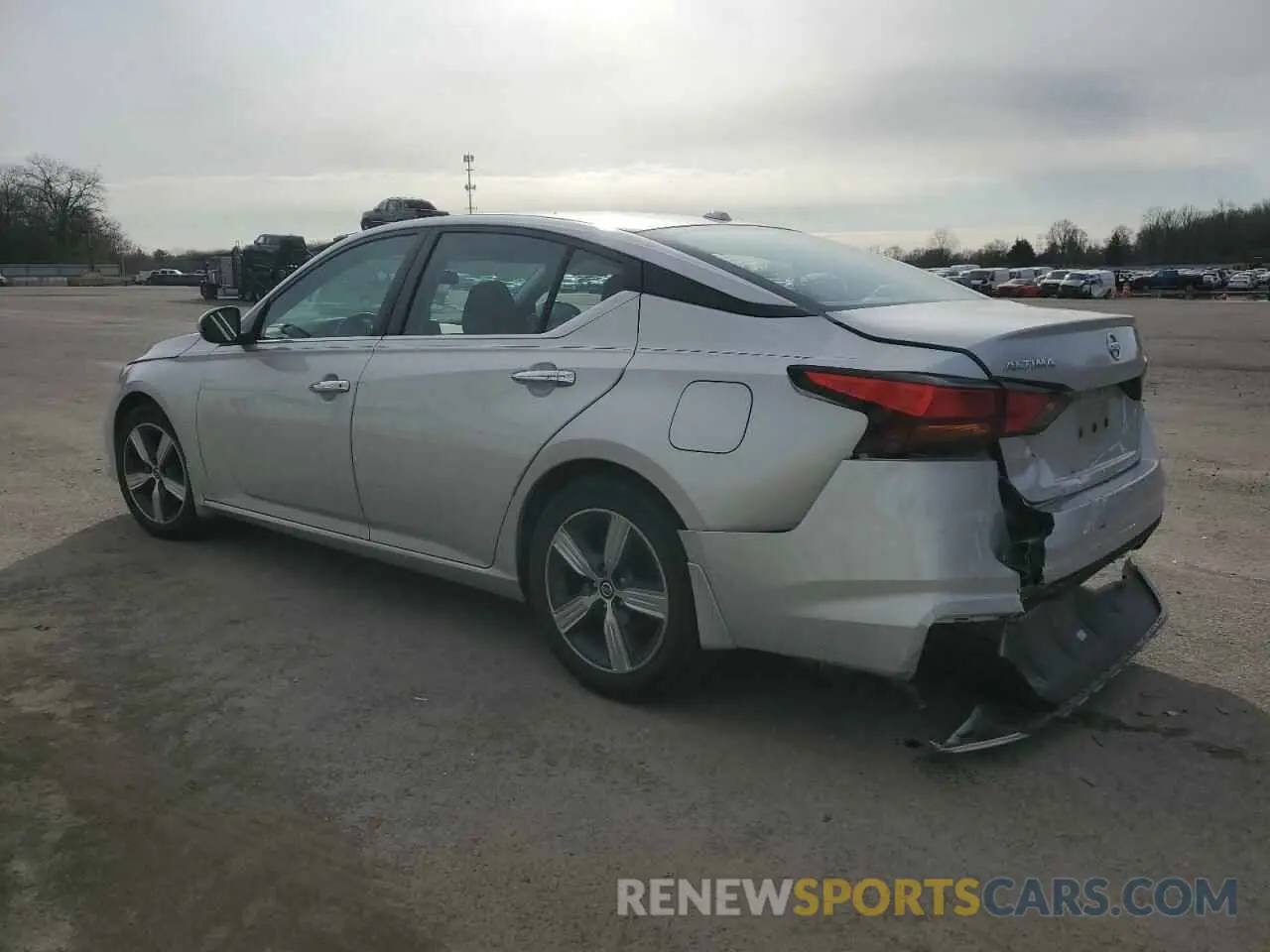 2 Photograph of a damaged car 1N4BL4BV1KC250063 NISSAN ALTIMA 2019