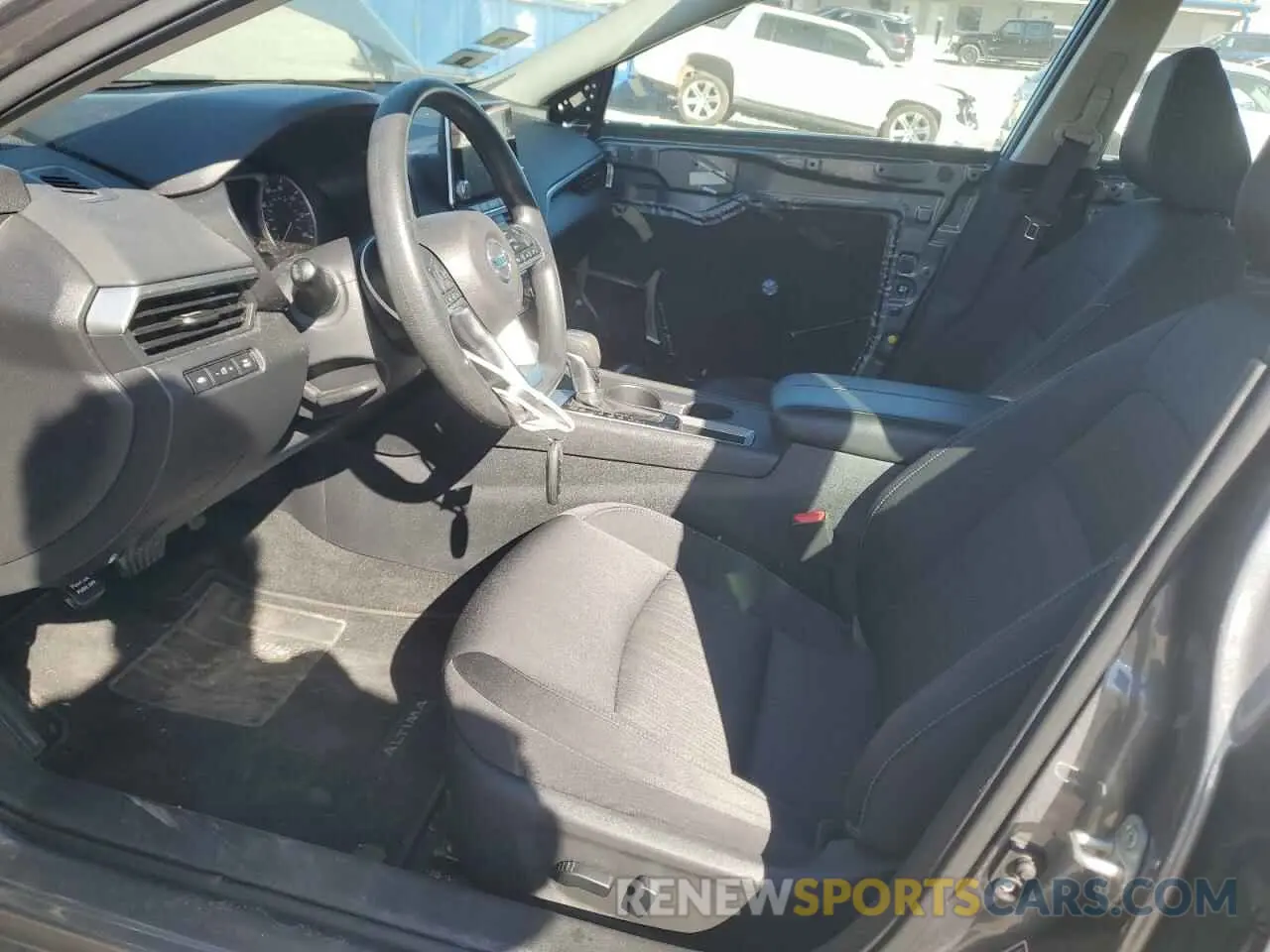 7 Photograph of a damaged car 1N4BL4BV2KC119837 NISSAN ALTIMA 2019