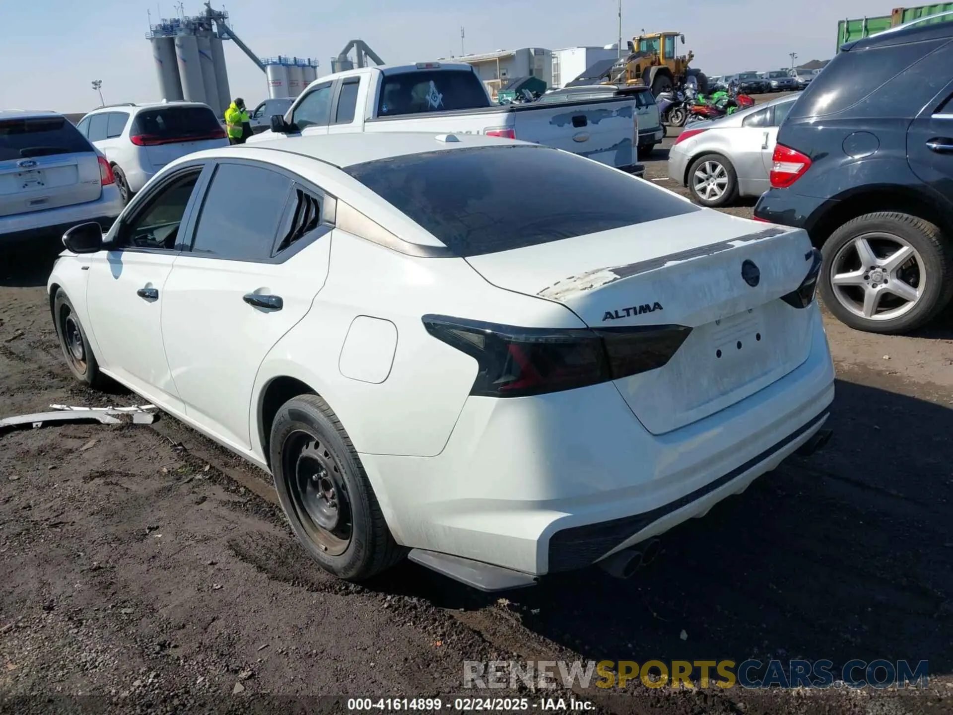 3 Фотография поврежденного автомобиля 1N4BL4BV2KC169184 NISSAN ALTIMA 2019