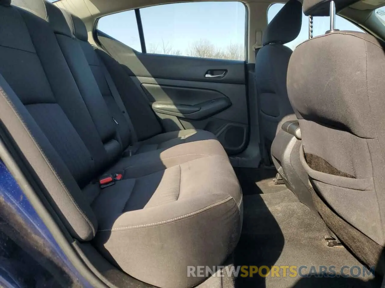 10 Фотография поврежденного автомобиля 1N4BL4BV2KC223695 NISSAN ALTIMA 2019
