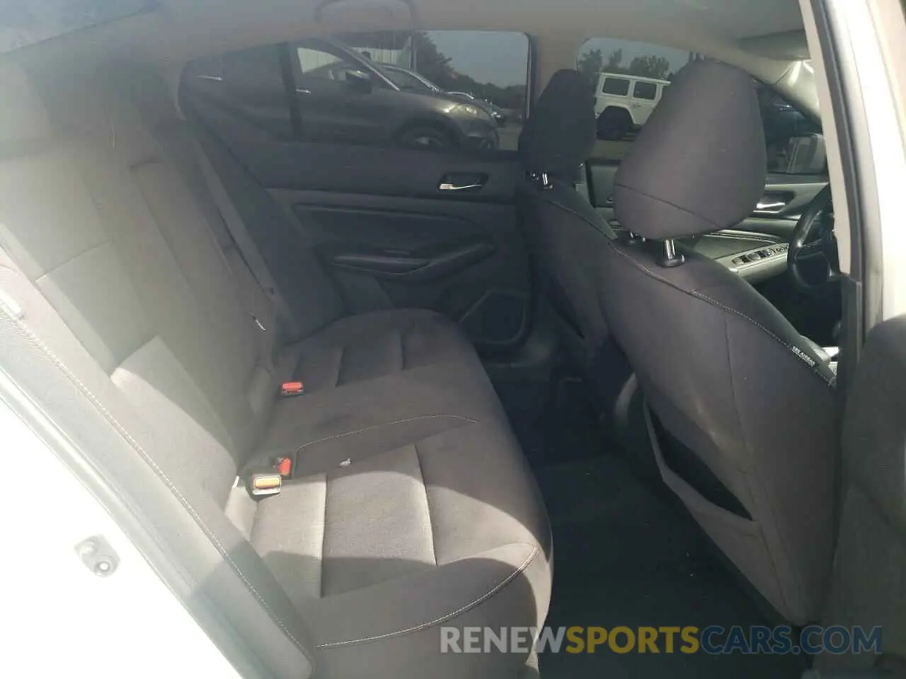 10 Фотография поврежденного автомобиля 1N4BL4BV2KC230467 NISSAN ALTIMA 2019