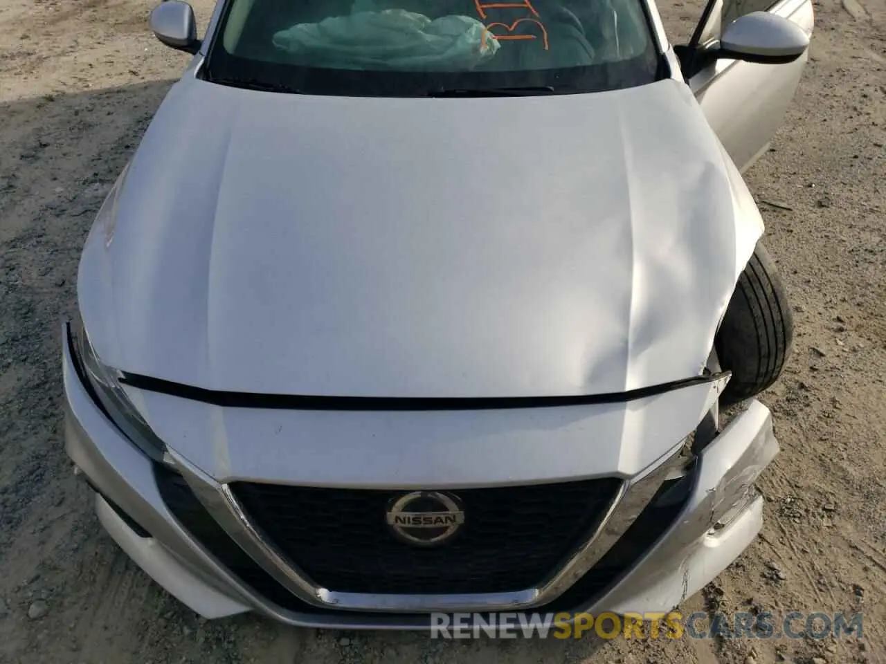 12 Photograph of a damaged car 1N4BL4BV2KC232123 NISSAN ALTIMA 2019