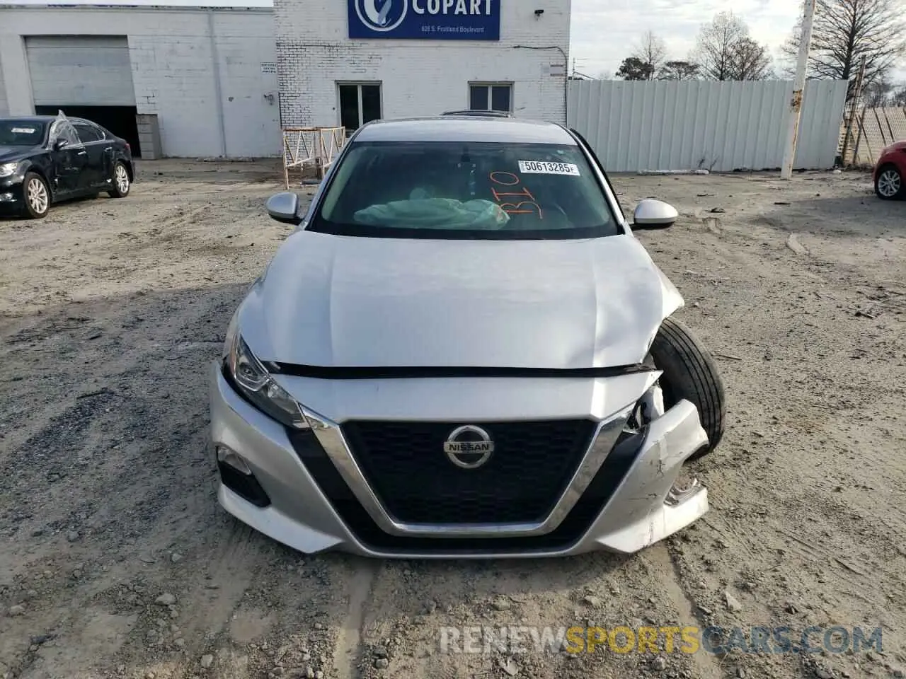 5 Photograph of a damaged car 1N4BL4BV2KC232123 NISSAN ALTIMA 2019