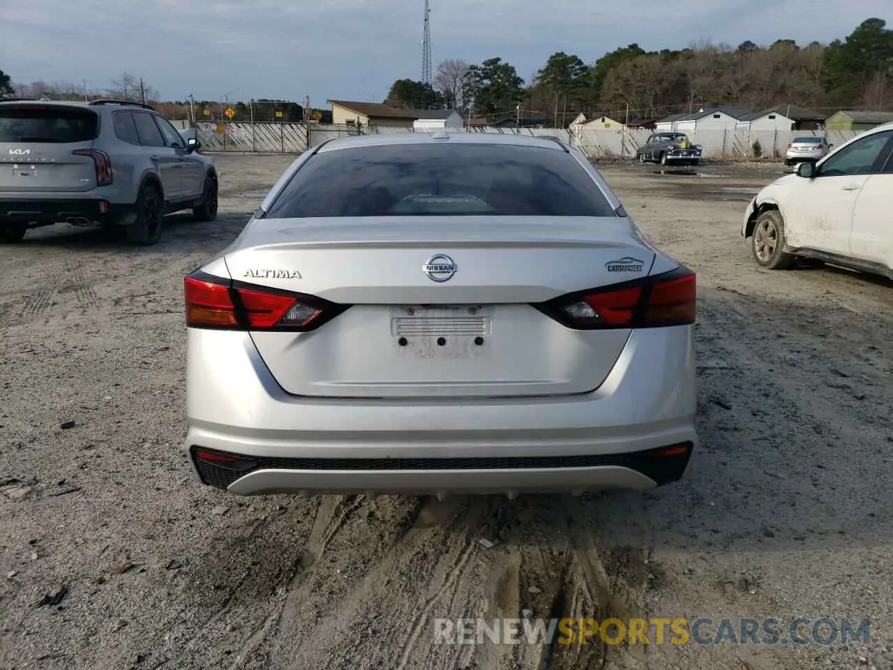 6 Photograph of a damaged car 1N4BL4BV2KC232123 NISSAN ALTIMA 2019