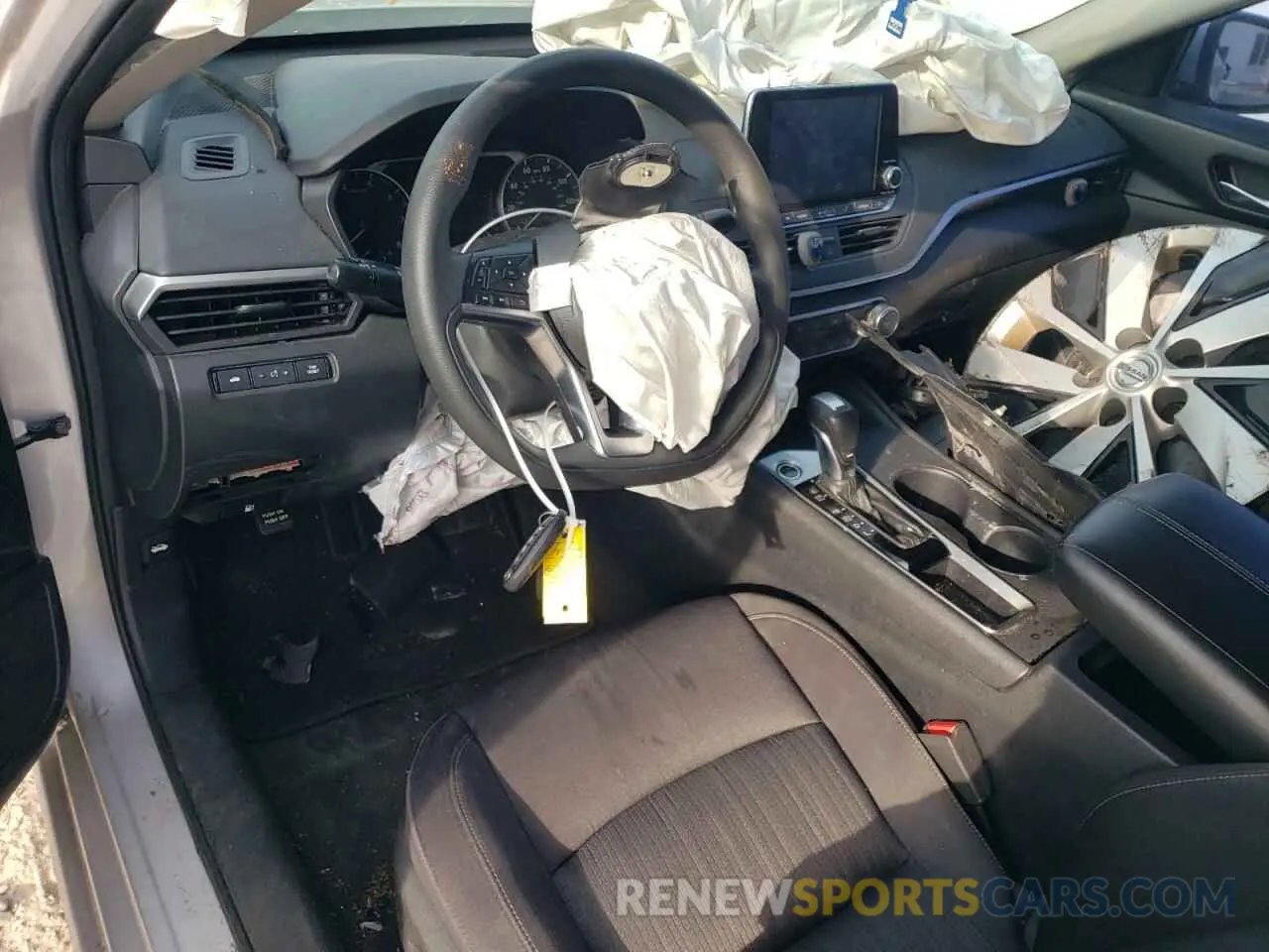 8 Photograph of a damaged car 1N4BL4BV2KC232123 NISSAN ALTIMA 2019