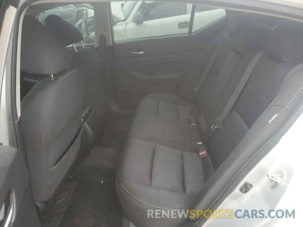 10 Фотография поврежденного автомобиля 1N4BL4BV2KC239752 NISSAN ALTIMA 2019