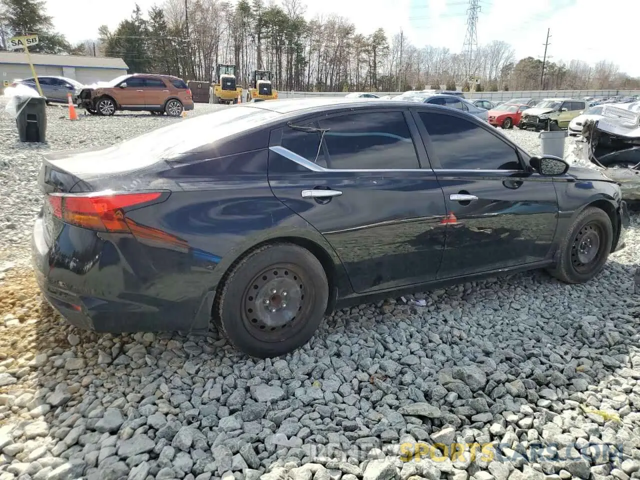 3 Фотография поврежденного автомобиля 1N4BL4BV2KC242523 NISSAN ALTIMA 2019