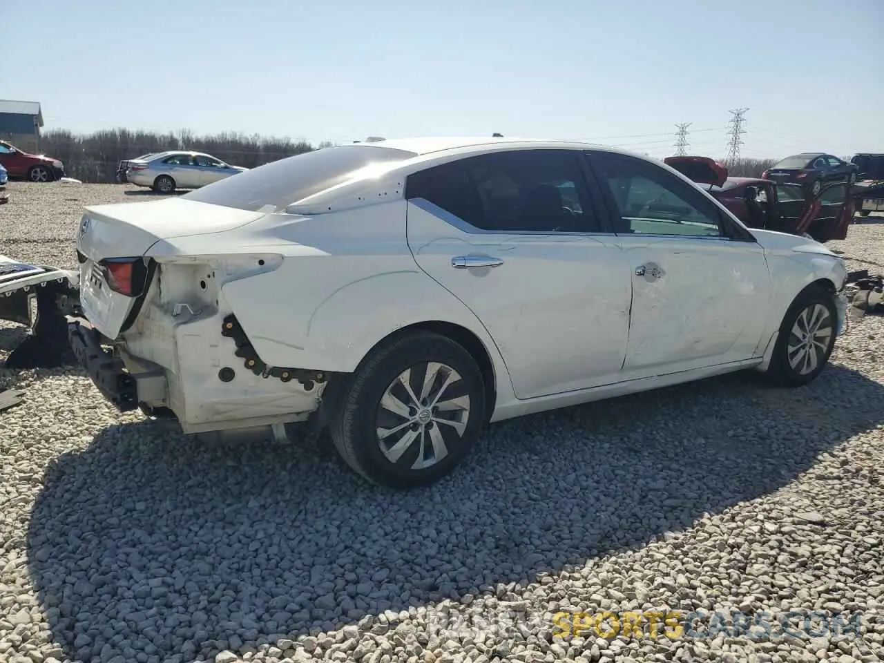 3 Photograph of a damaged car 1N4BL4BV2KN328371 NISSAN ALTIMA 2019