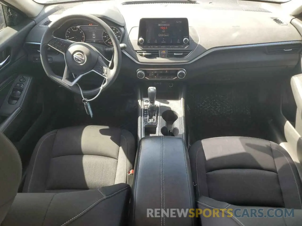 8 Photograph of a damaged car 1N4BL4BV2KN328371 NISSAN ALTIMA 2019
