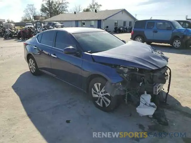 4 Photograph of a damaged car 1N4BL4BV3KC225214 NISSAN ALTIMA 2019
