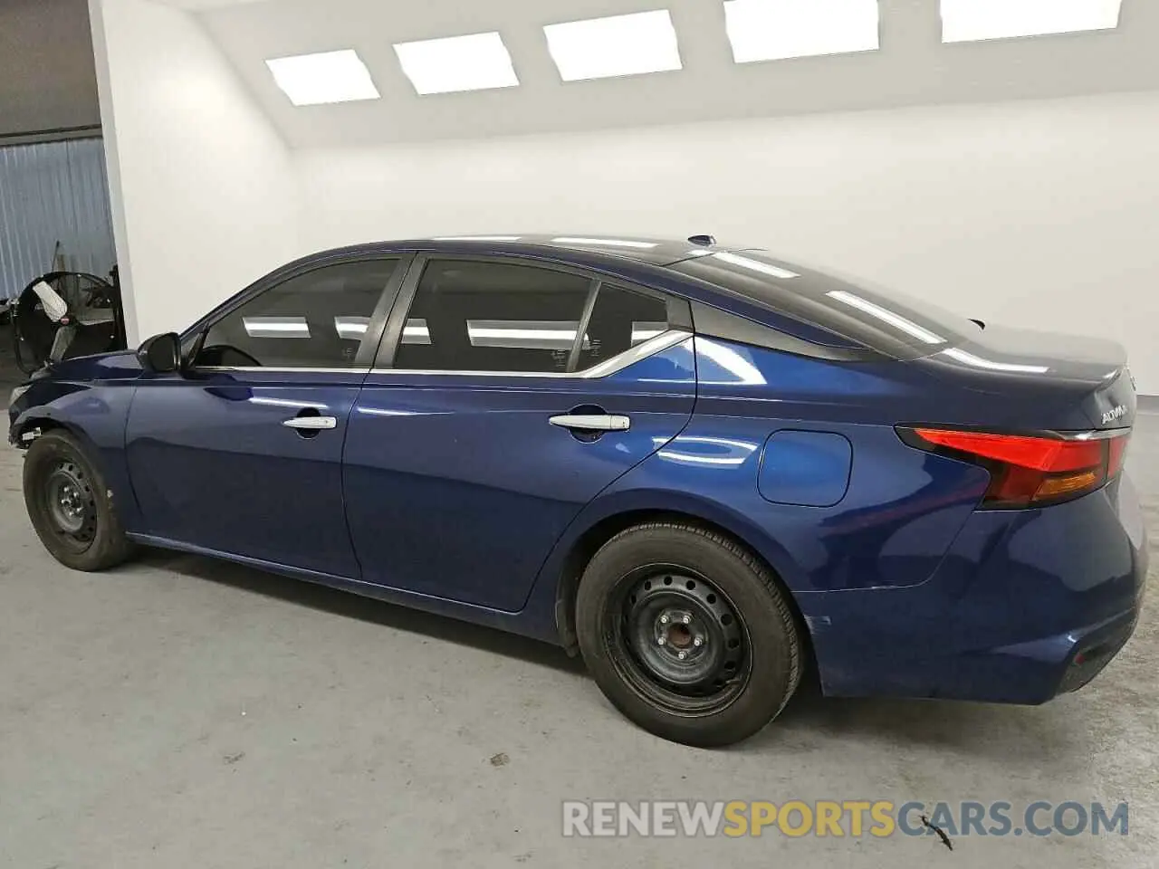 2 Фотография поврежденного автомобиля 1N4BL4BV3KC244149 NISSAN ALTIMA 2019