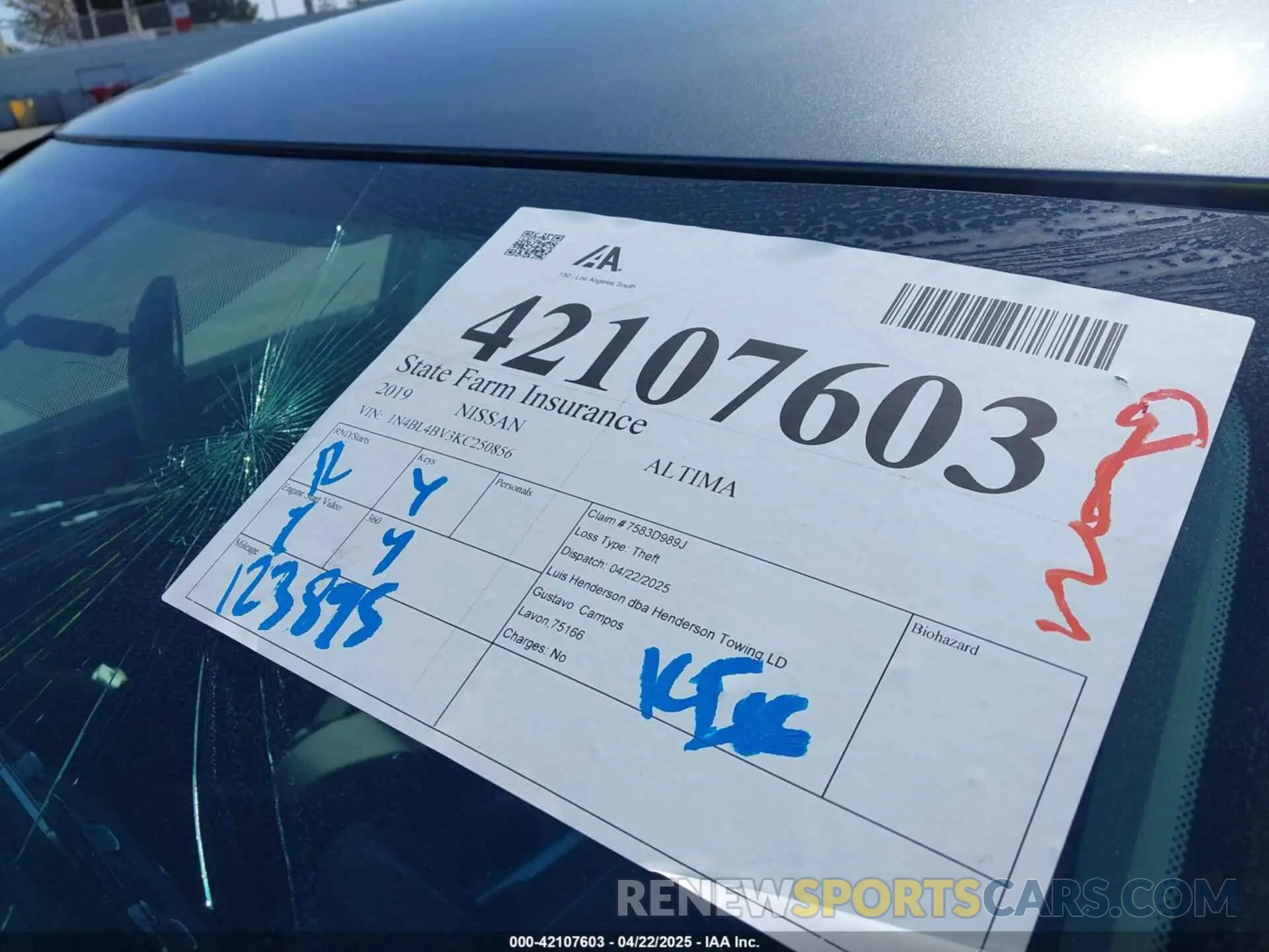 18 Photograph of a damaged car 1N4BL4BV3KC250856 NISSAN ALTIMA 2019