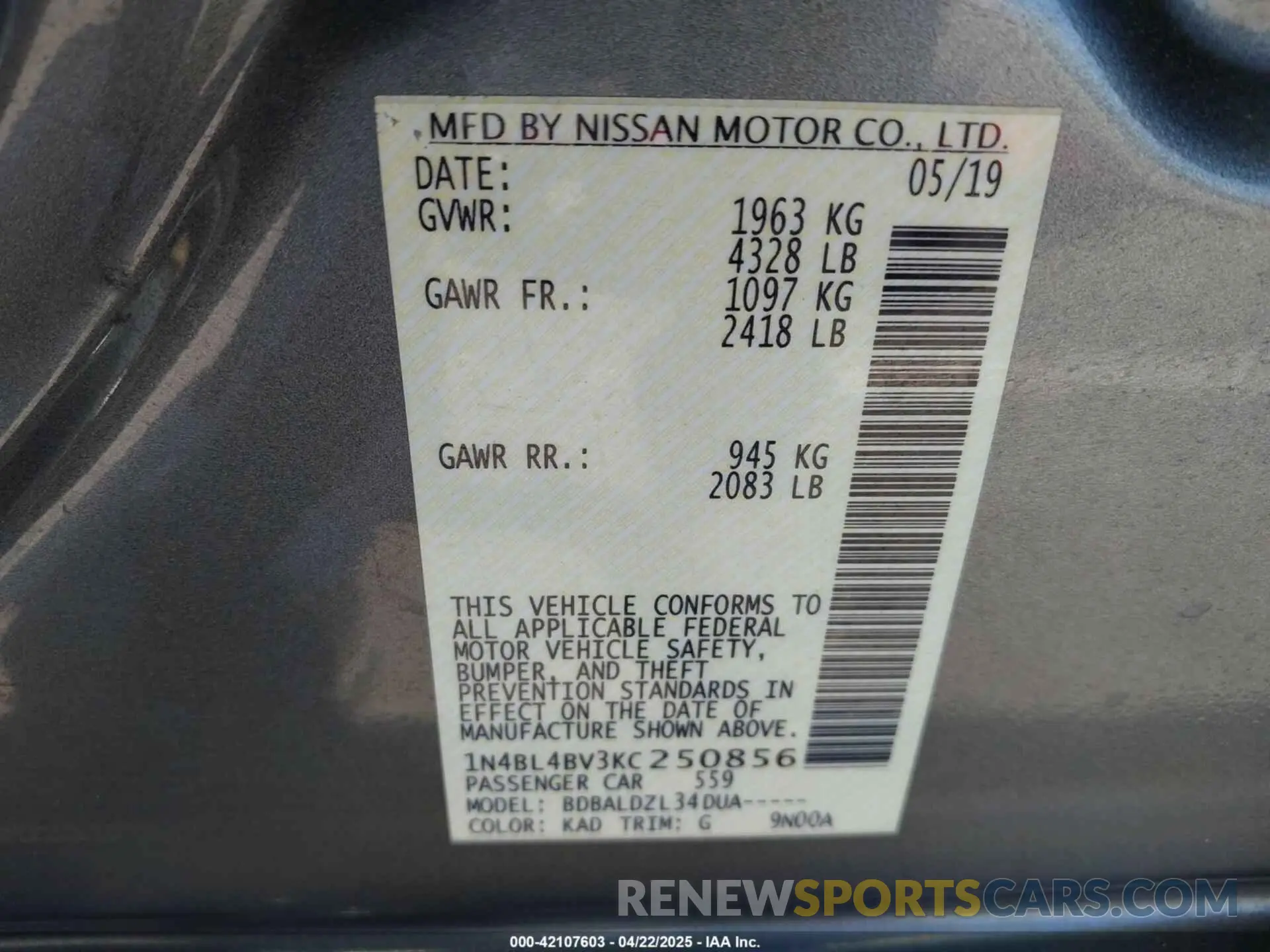 9 Photograph of a damaged car 1N4BL4BV3KC250856 NISSAN ALTIMA 2019