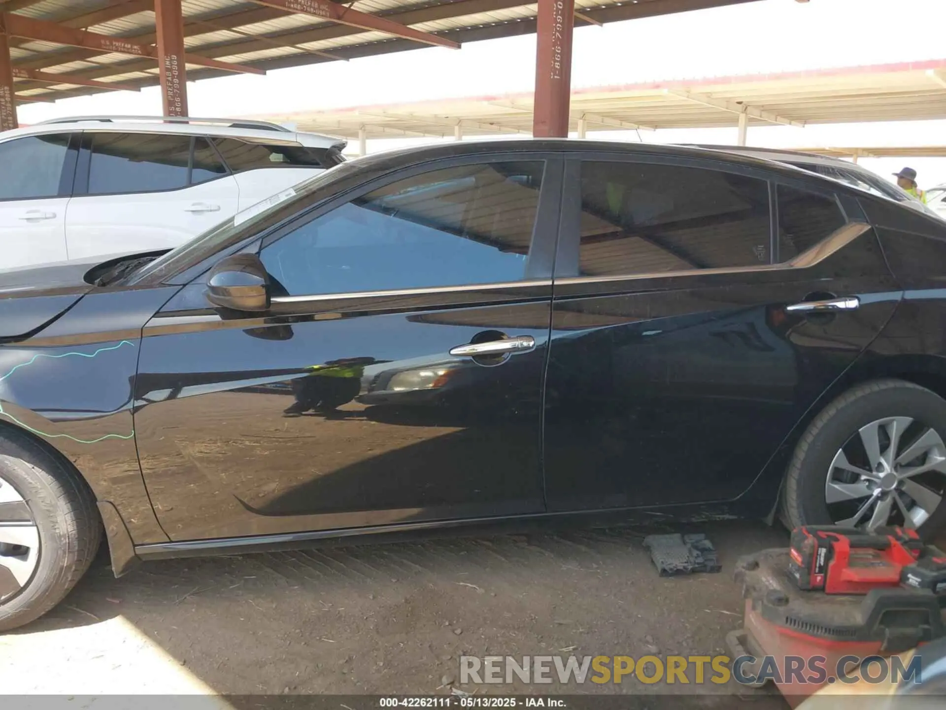 14 Photograph of a damaged car 1N4BL4BV3KN317072 NISSAN ALTIMA 2019