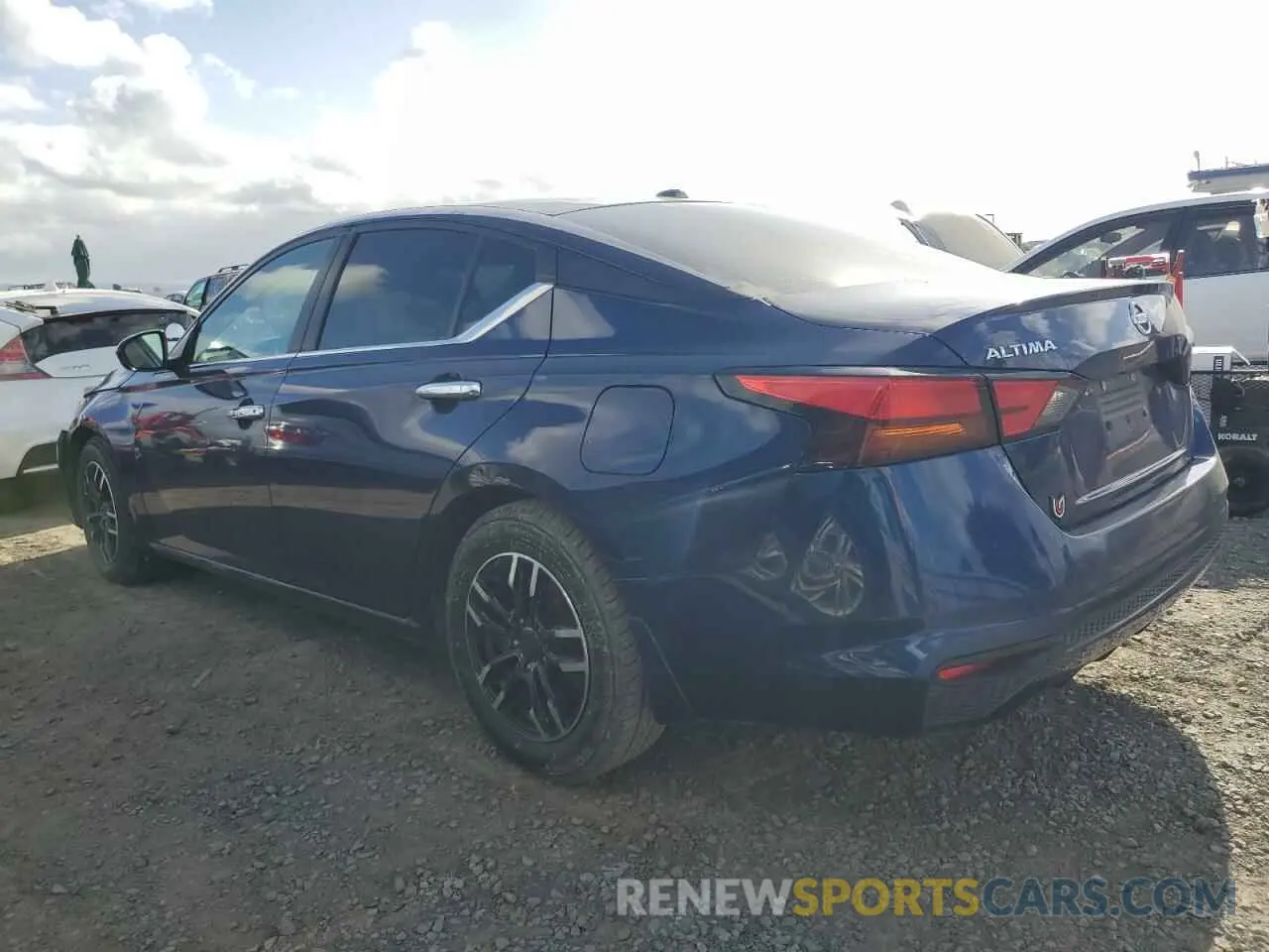 2 Photograph of a damaged car 1N4BL4BV3KN324121 NISSAN ALTIMA 2019