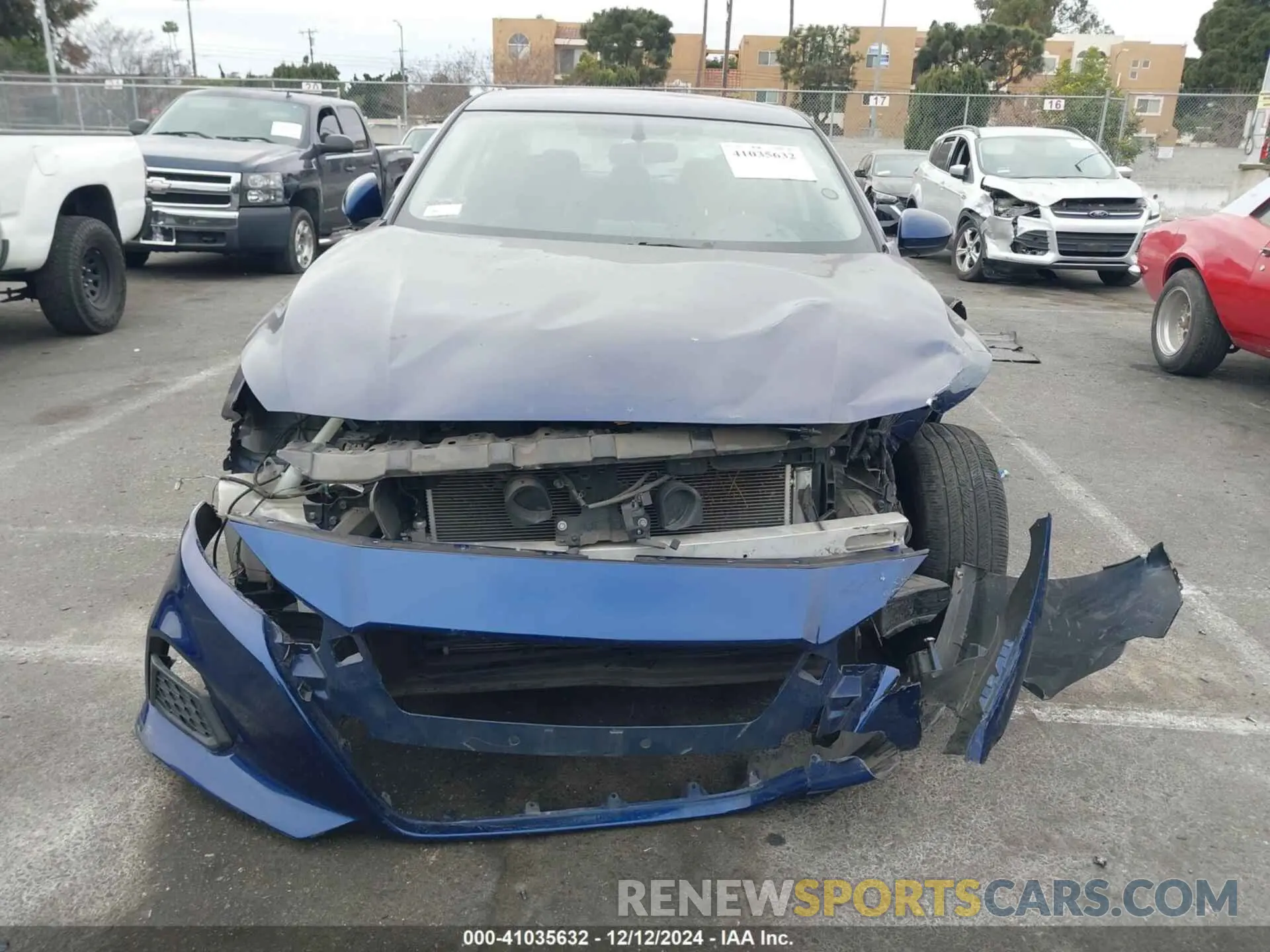 13 Фотография поврежденного автомобиля 1N4BL4BV4KC129169 NISSAN ALTIMA 2019