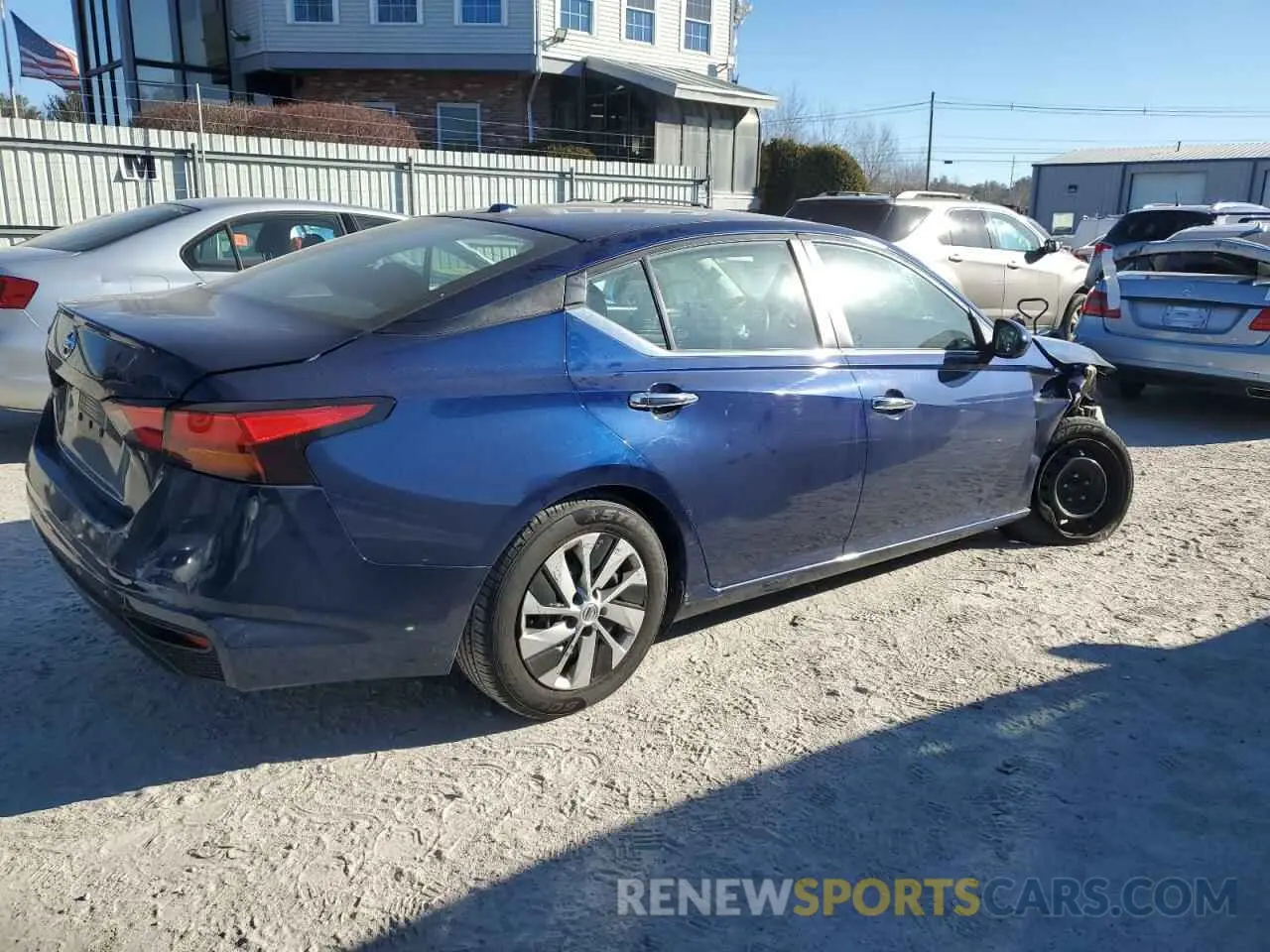 3 Photograph of a damaged car 1N4BL4BV4KC154010 NISSAN ALTIMA 2019