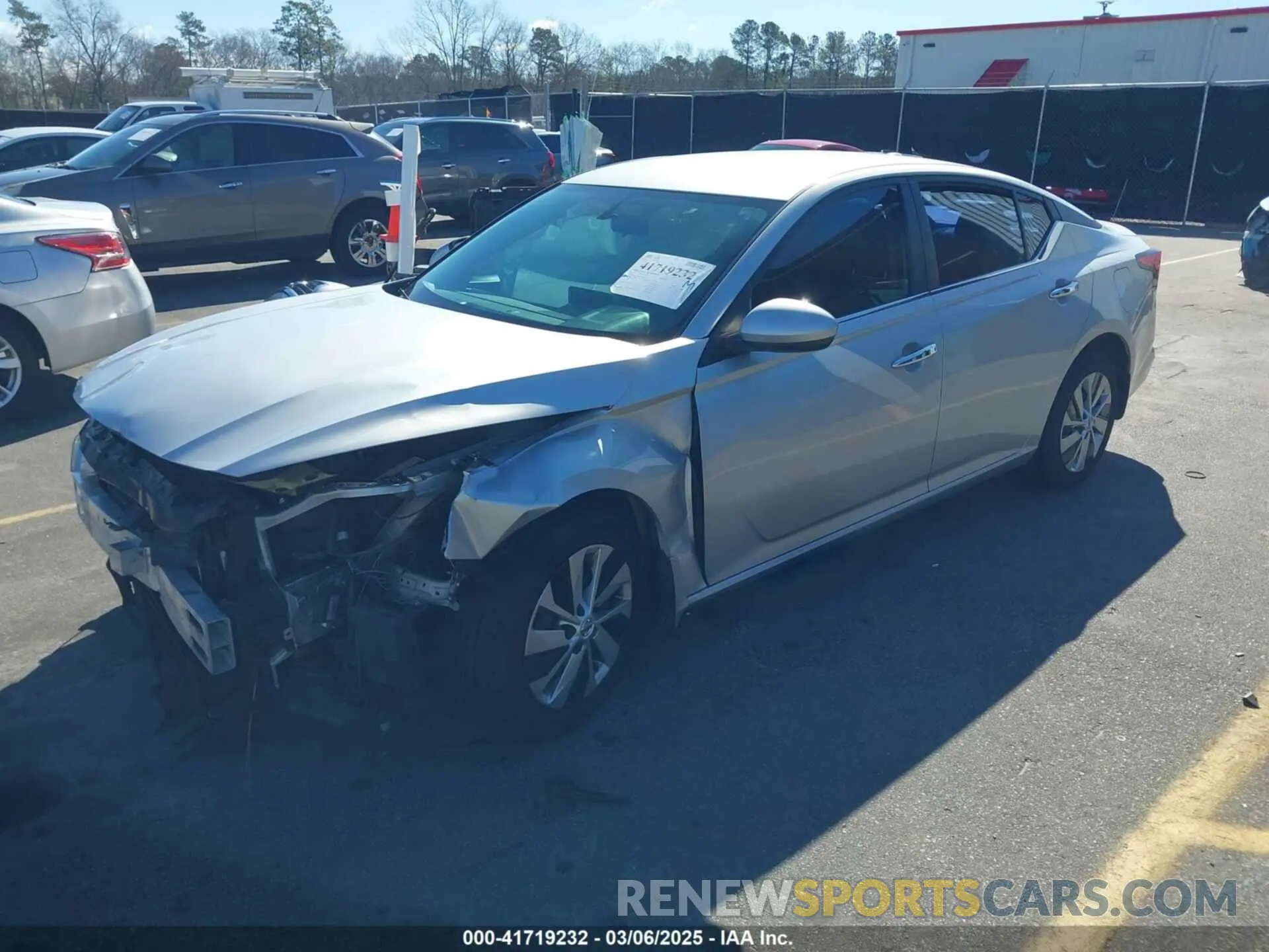 2 Photograph of a damaged car 1N4BL4BV4KC206462 NISSAN ALTIMA 2019