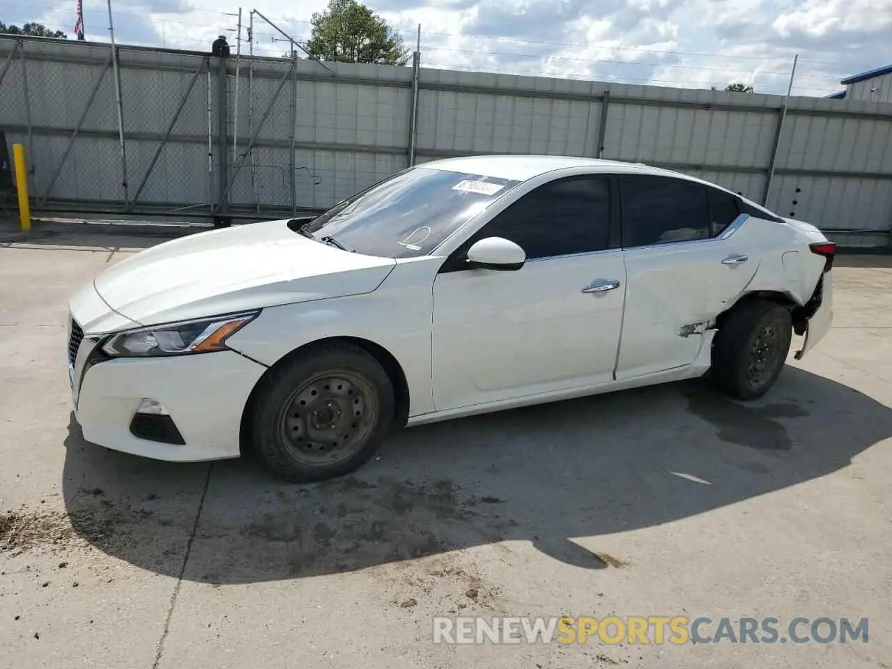 1 Photograph of a damaged car 1N4BL4BV4KC221429 NISSAN ALTIMA 2019