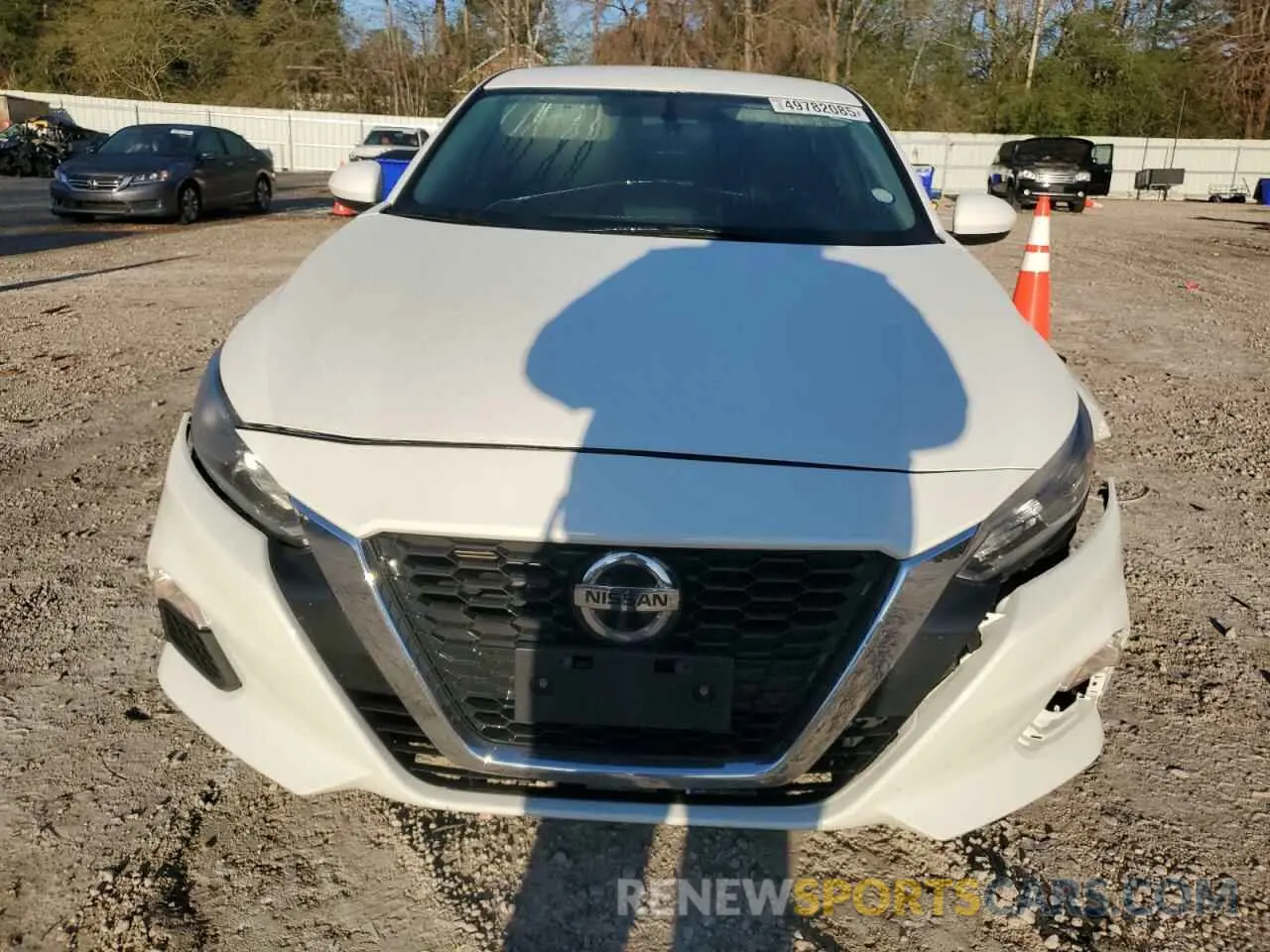 5 Photograph of a damaged car 1N4BL4BV4KC258030 NISSAN ALTIMA 2019