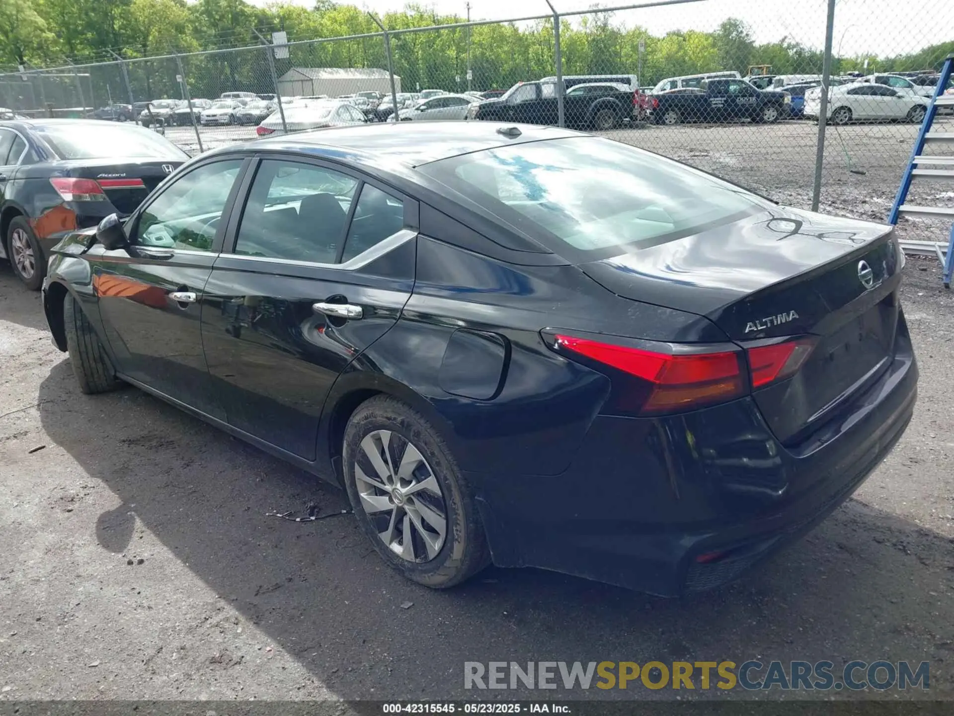 3 Photograph of a damaged car 1N4BL4BV4KN307327 NISSAN ALTIMA 2019