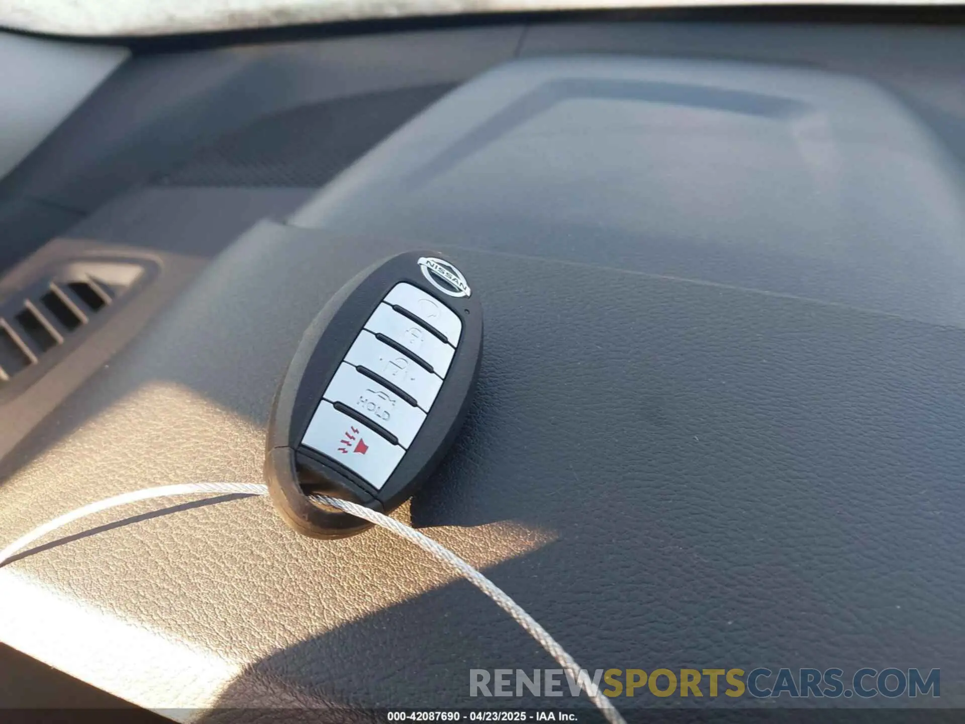 11 Photograph of a damaged car 1N4BL4BV4KN307702 NISSAN ALTIMA 2019