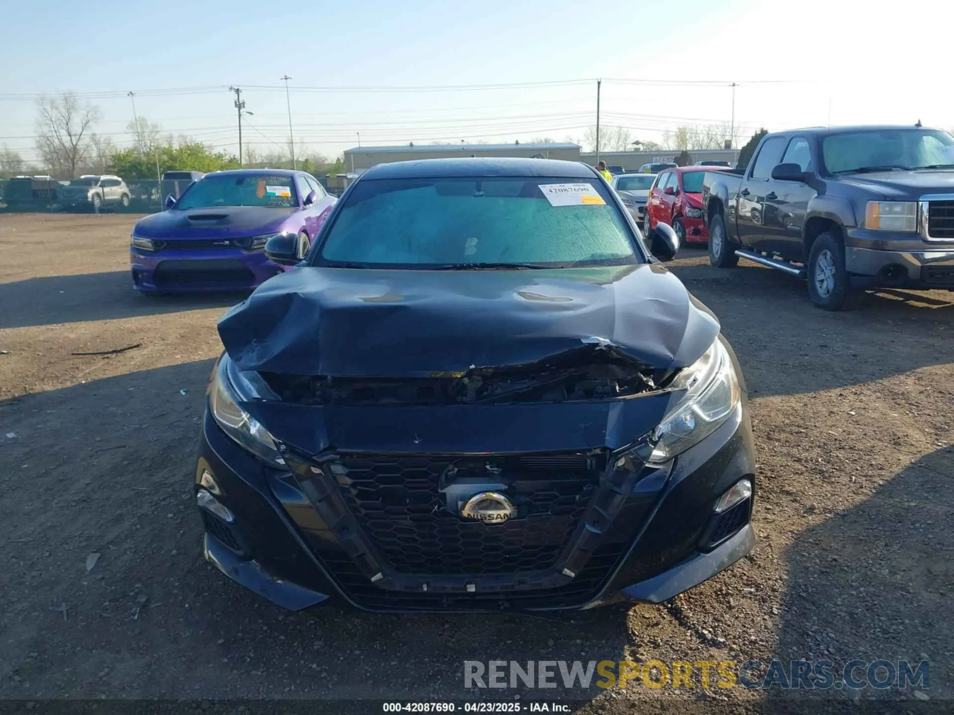 13 Photograph of a damaged car 1N4BL4BV4KN307702 NISSAN ALTIMA 2019