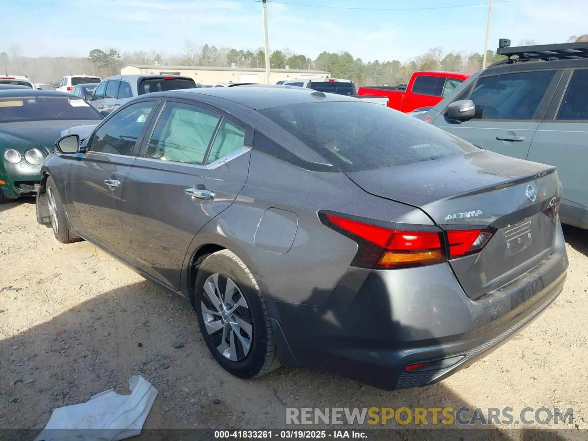 3 Фотография поврежденного автомобиля 1N4BL4BV5KC109979 NISSAN ALTIMA 2019