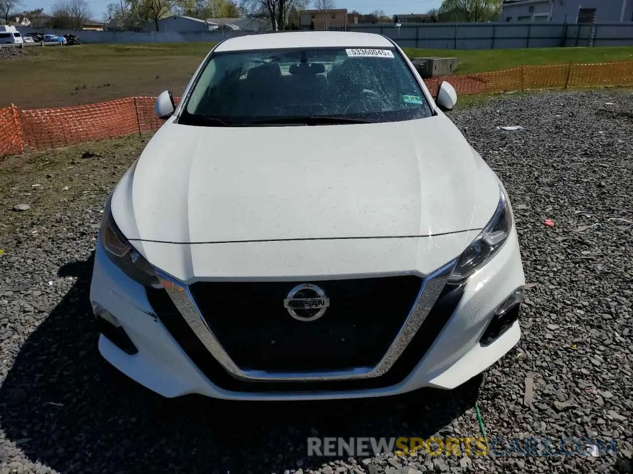 5 Photograph of a damaged car 1N4BL4BV5KC117077 NISSAN ALTIMA 2019