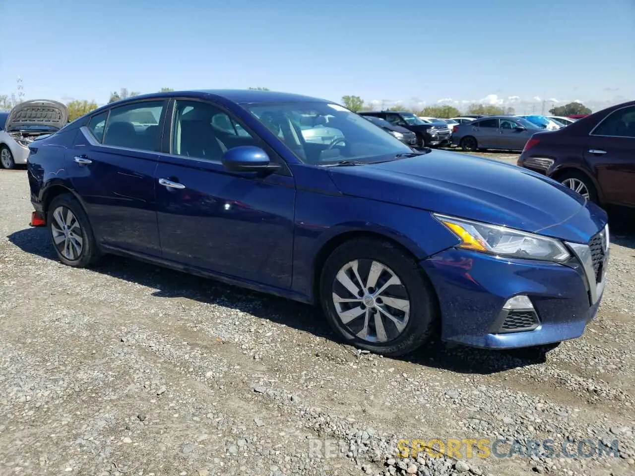 4 Photograph of a damaged car 1N4BL4BV5KC168501 NISSAN ALTIMA 2019