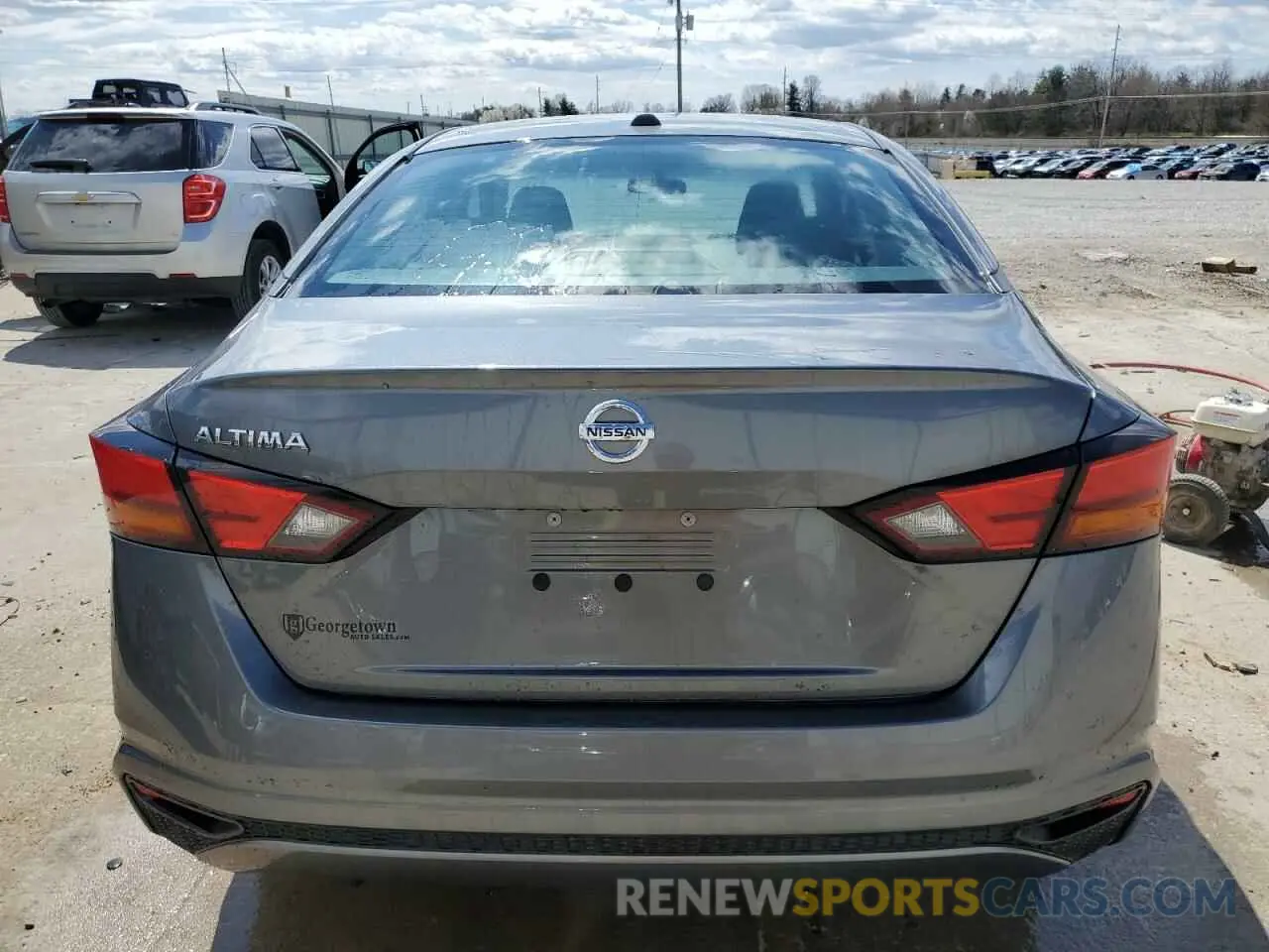 6 Photograph of a damaged car 1N4BL4BV5KC217373 NISSAN ALTIMA 2019