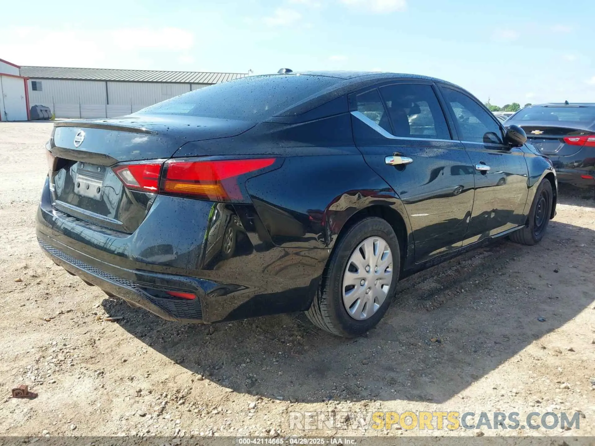 4 Фотография поврежденного автомобиля 1N4BL4BV5KC243911 NISSAN ALTIMA 2019