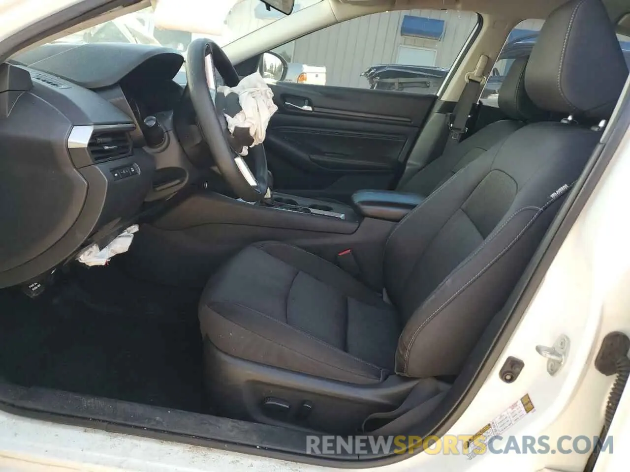 7 Photograph of a damaged car 1N4BL4BV5KC255461 NISSAN ALTIMA 2019