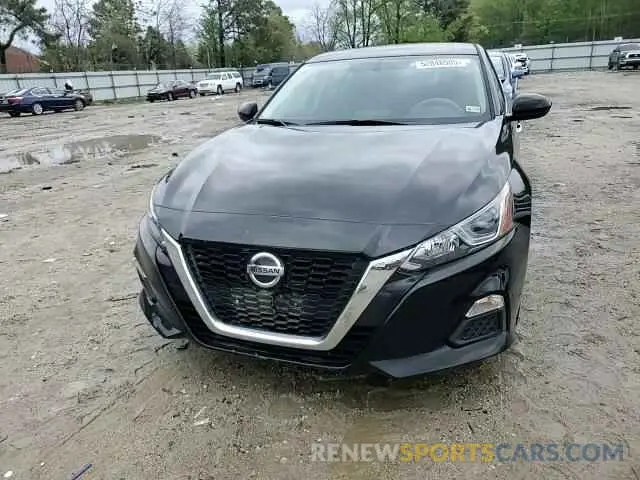10 Photograph of a damaged car 1N4BL4BV6KC144160 NISSAN ALTIMA 2019