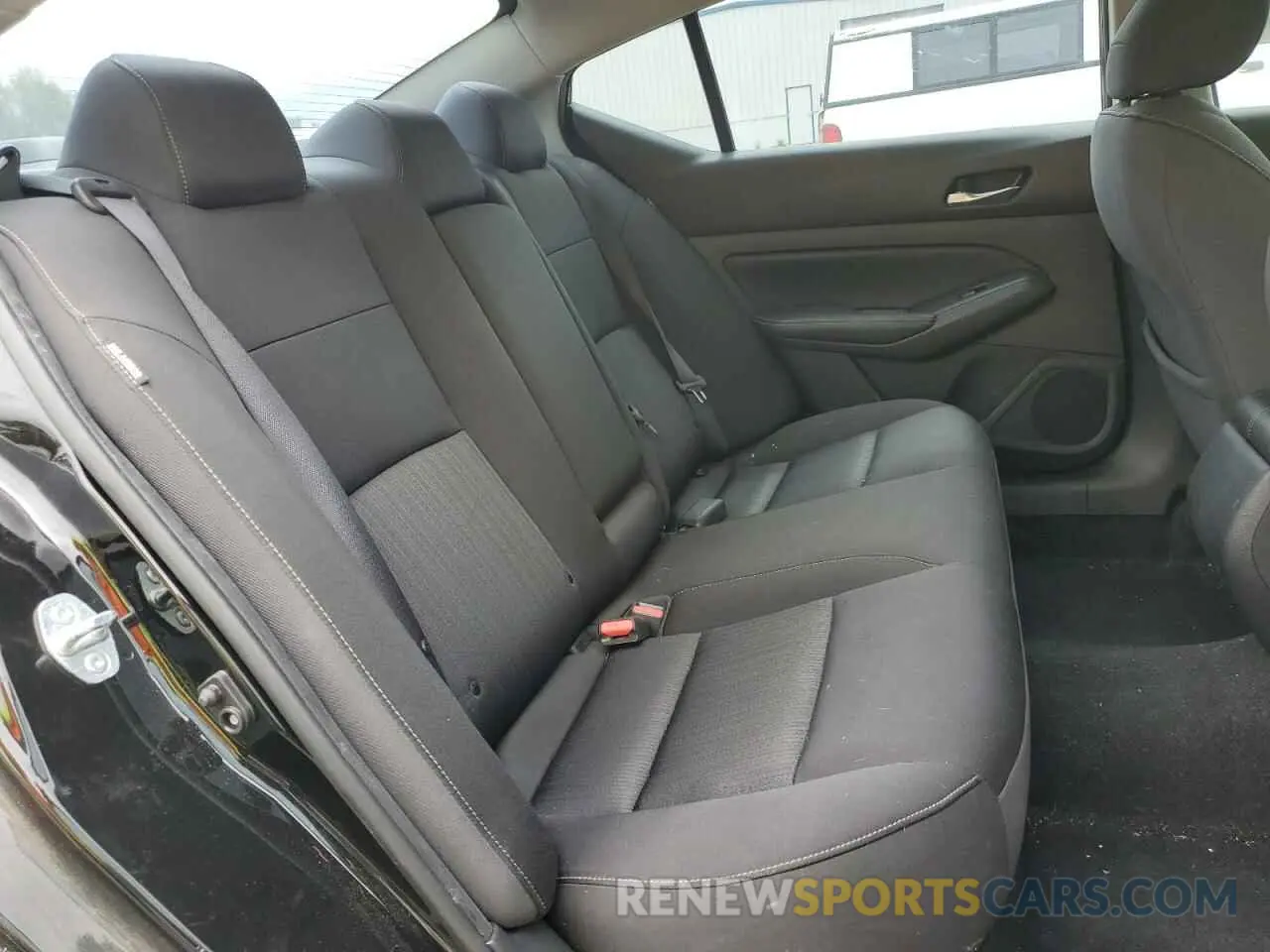 11 Photograph of a damaged car 1N4BL4BV6KC144160 NISSAN ALTIMA 2019